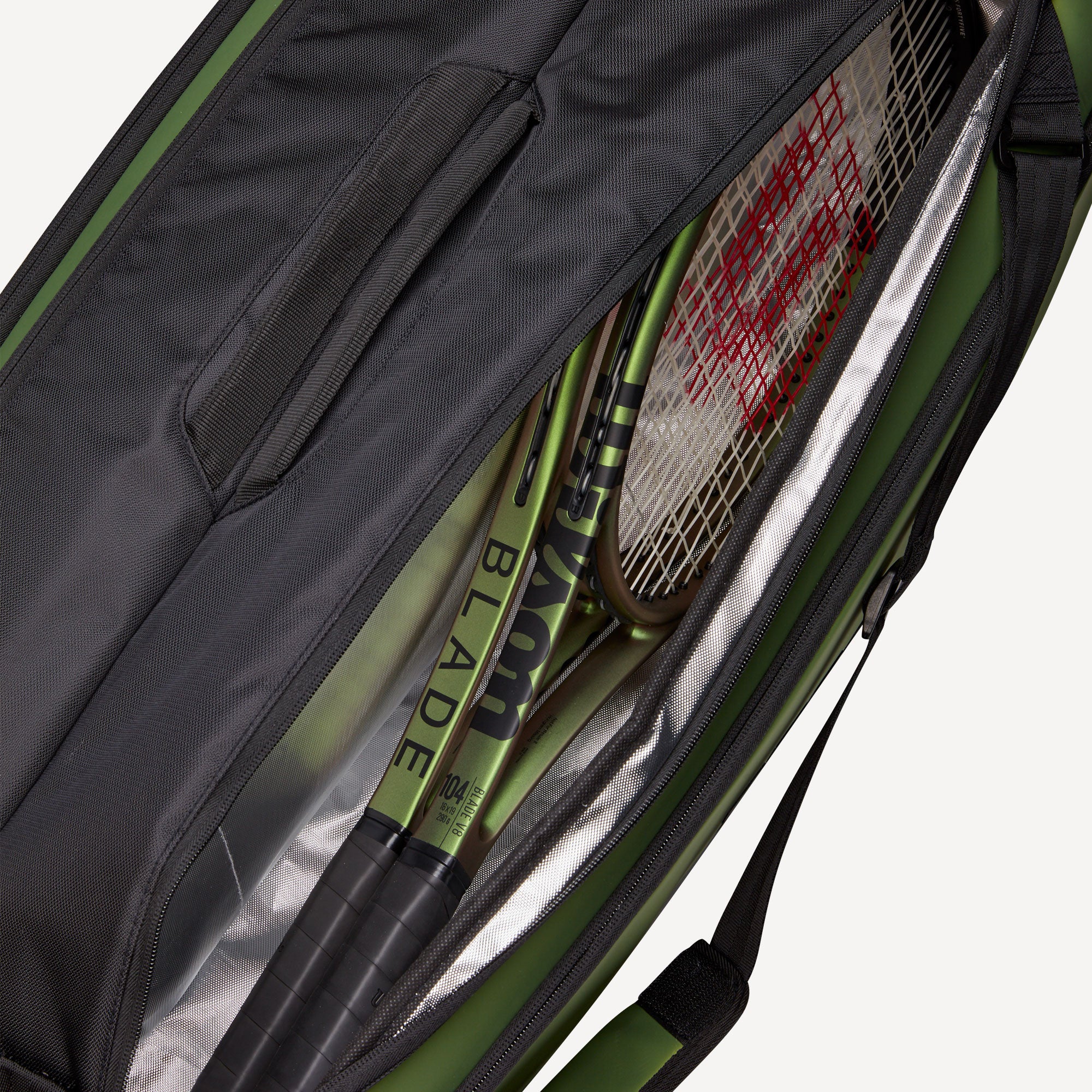 Wilson Super Tour Blade 9 Pack Tennis Bag