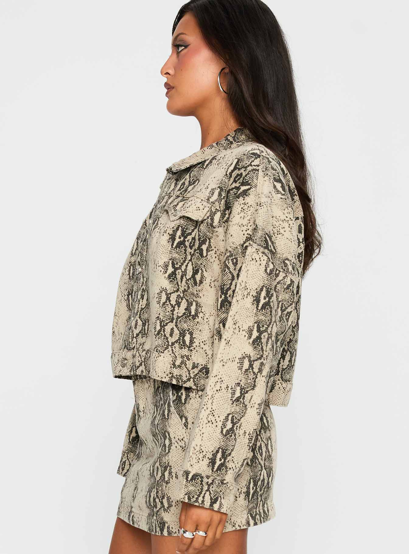 Venom Jacket Snake、mySite、solidvoid