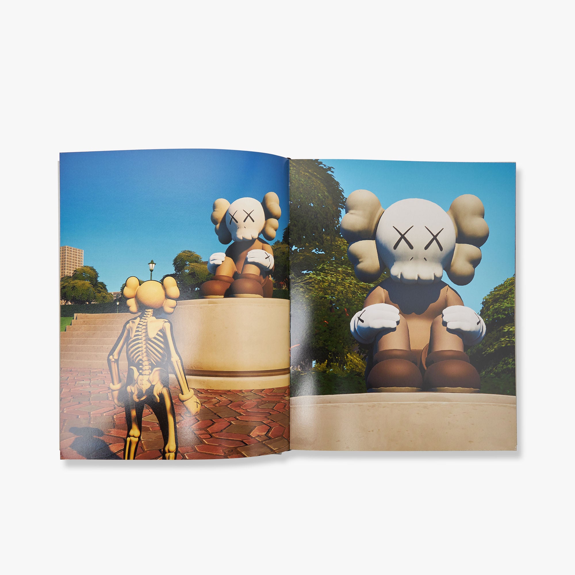  KAWS: New Fiction、mySite、merchandisen