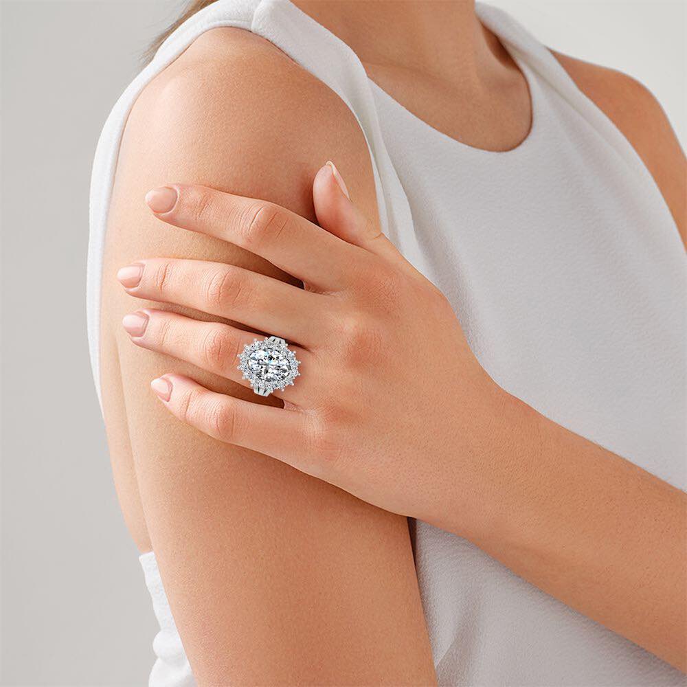 Oval Halo Moissanite Engagement Ring、mySite、hinf8tx79