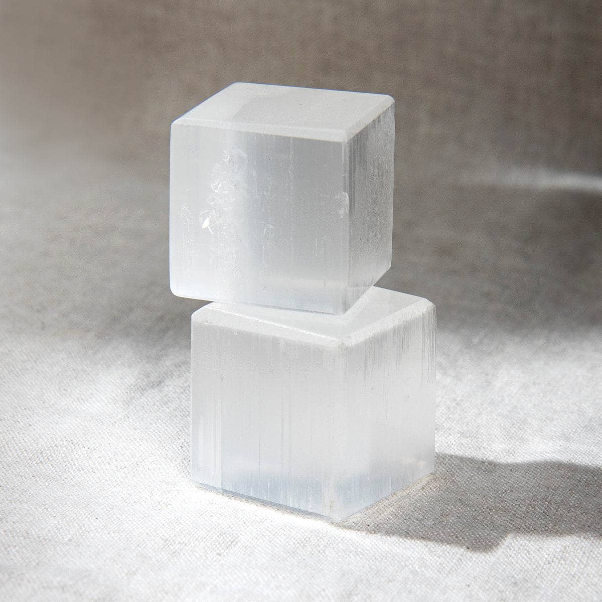Selenite Cube、mySite、hinf8tx79