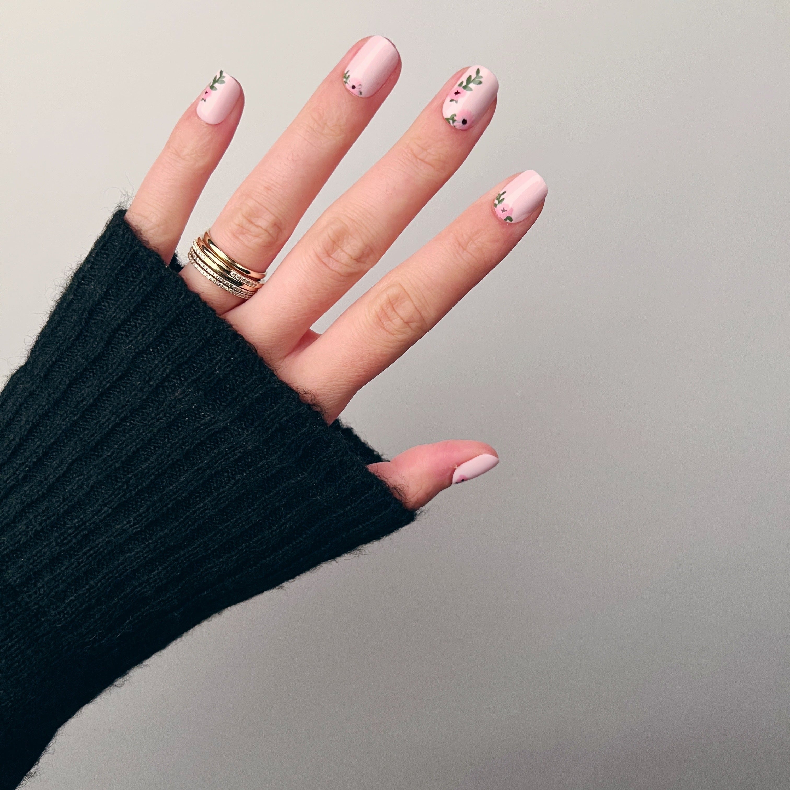 Wild Bouquet - Press-On | Short | Squoval、mySite、solidvoid