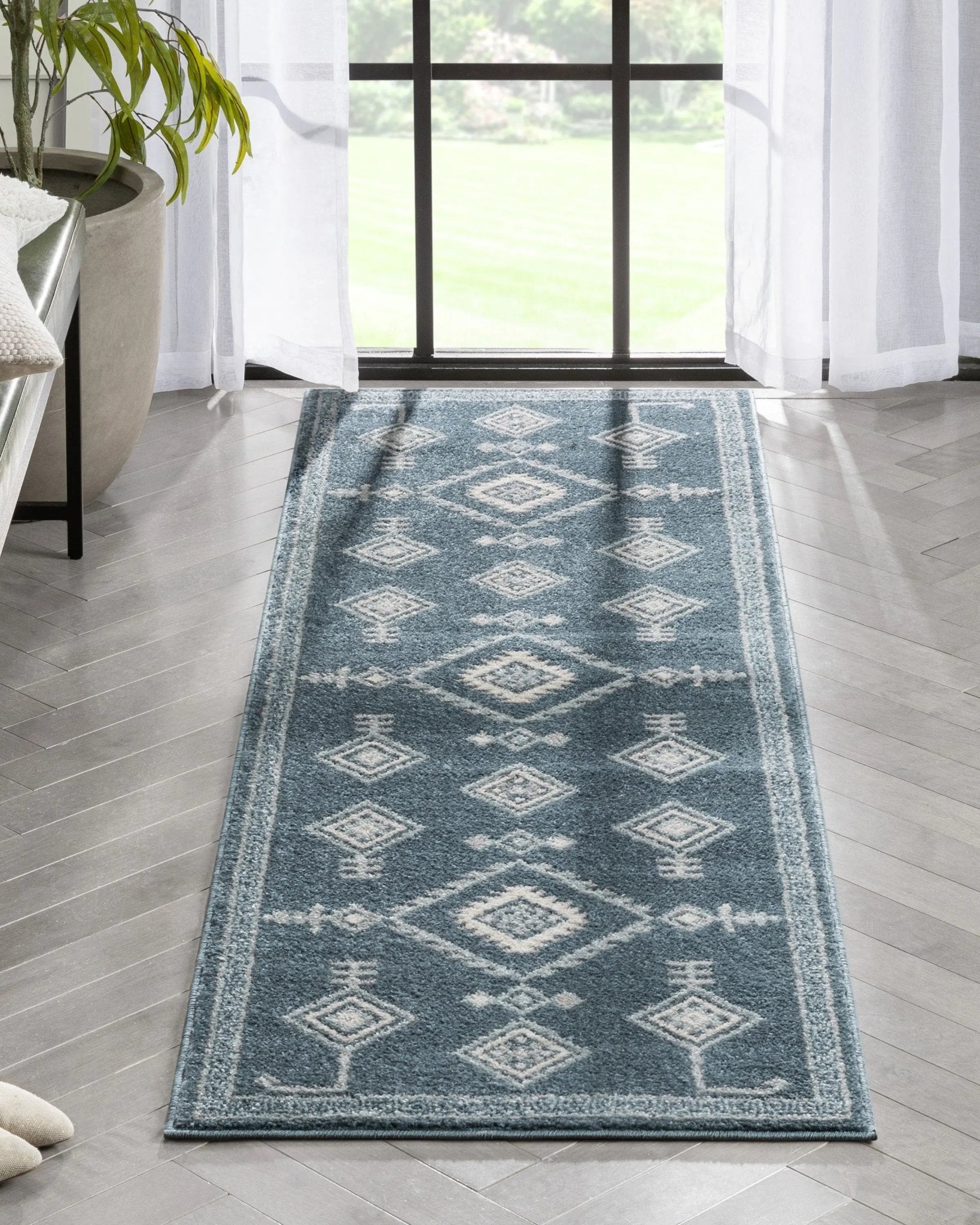 Azra Tribal Medallion Dark Blue Rug、mySite、gigharbornorthrealestate