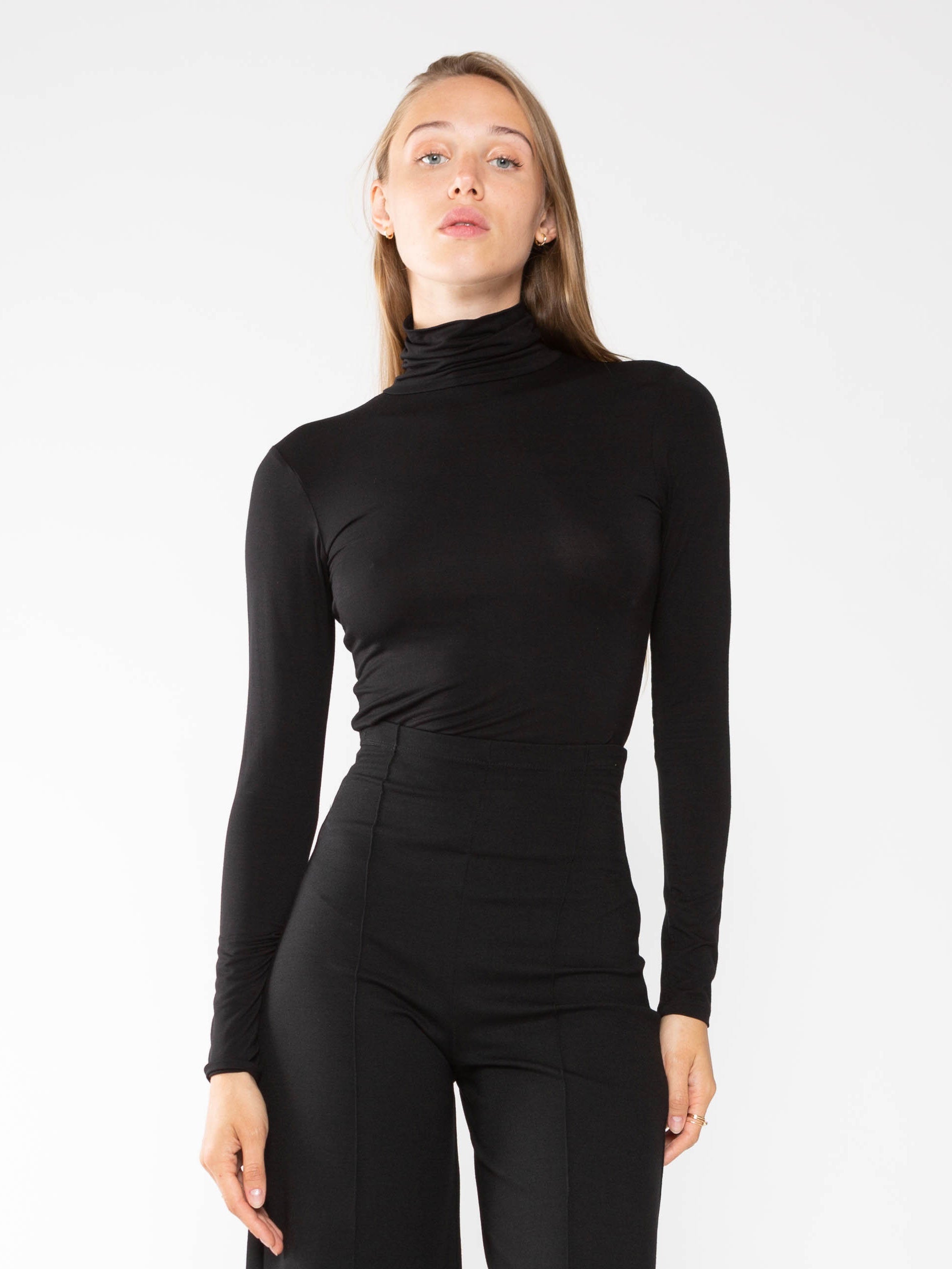 Ripley Rader Black Turtleneck、mySite、noshort