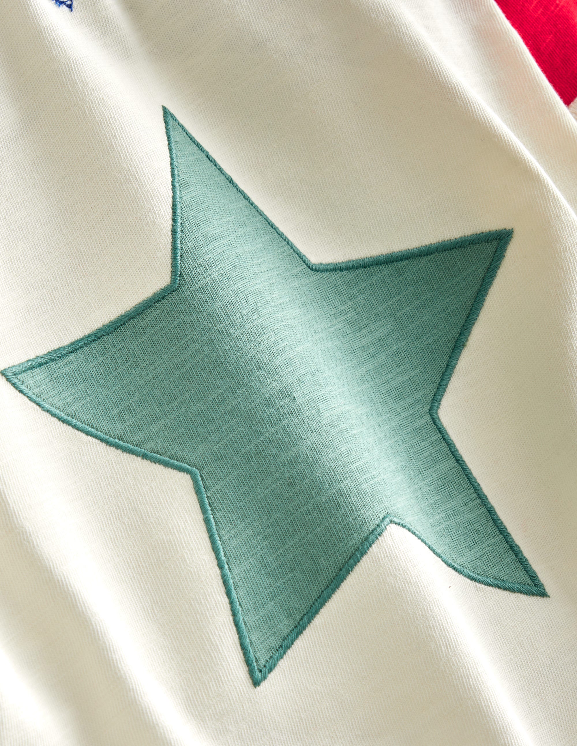  Hooded Logo Raglan T-shirt-Ivory/Peppadew Star、mySite、ashleygrahame