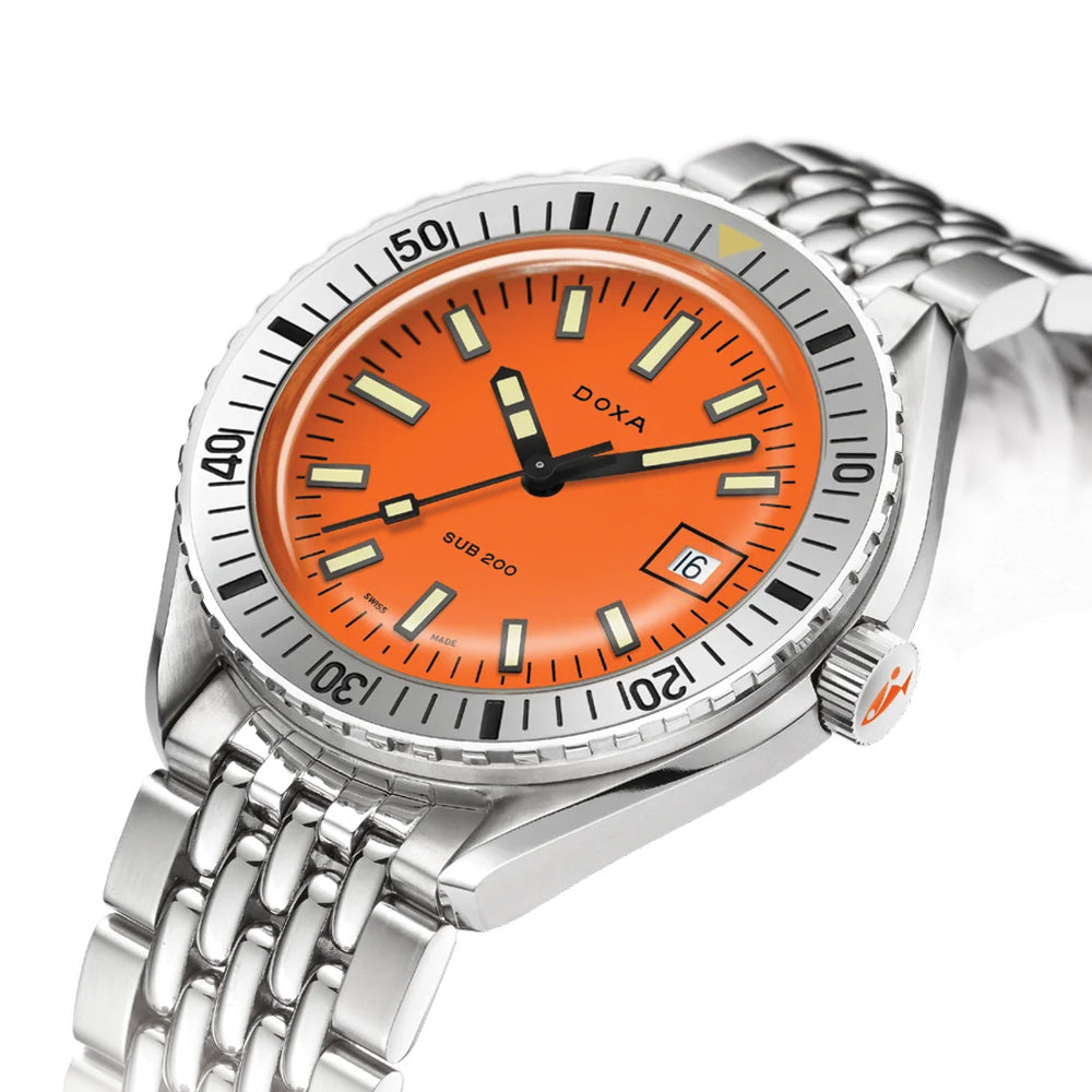 SUB 200 Professional 42mm - Orange on Bracelet、mySite、botmansion