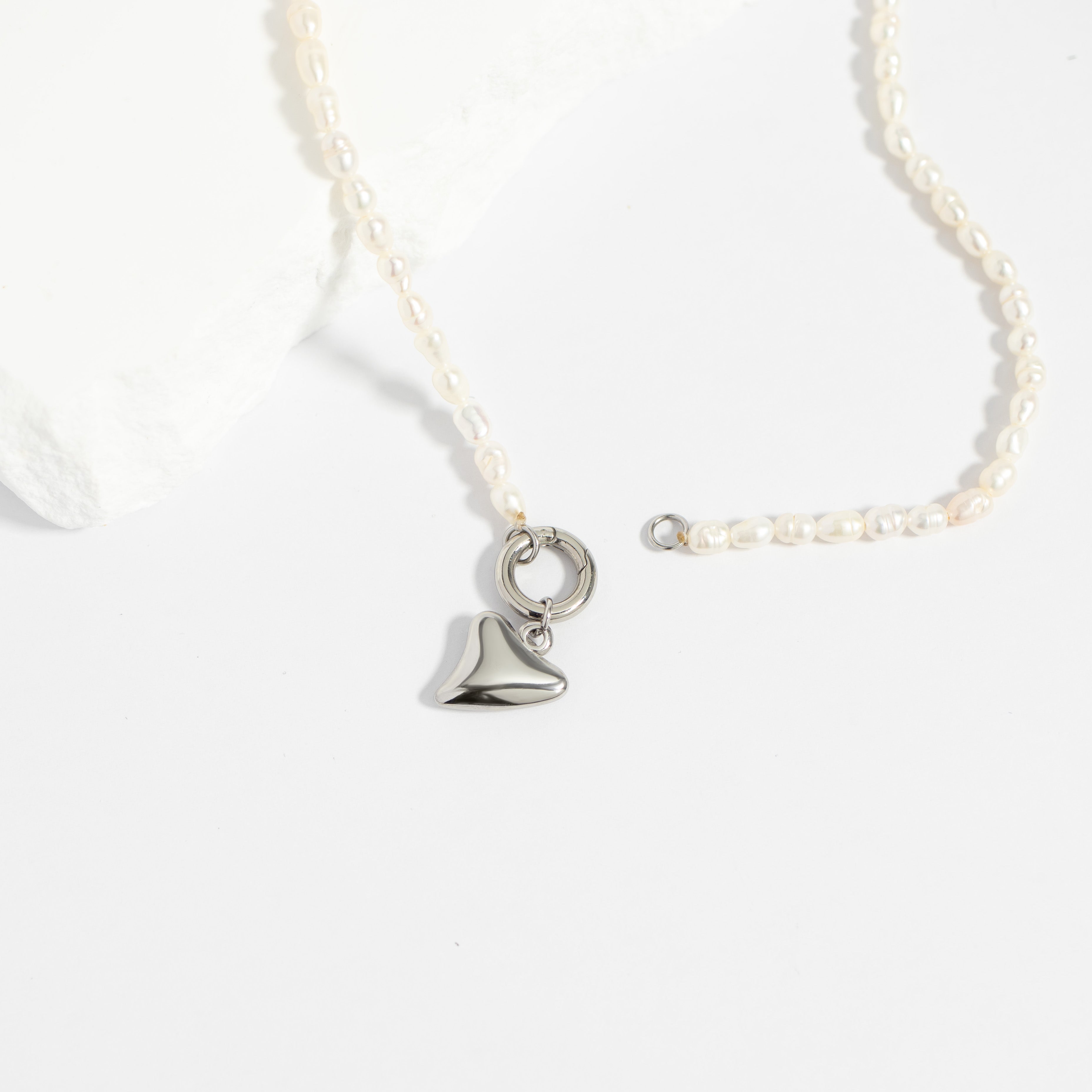 18K Gold PVD Stainless Steel Freshwater Pearl Charm Holder Necklace / CHN0100、mySite、dreamappss