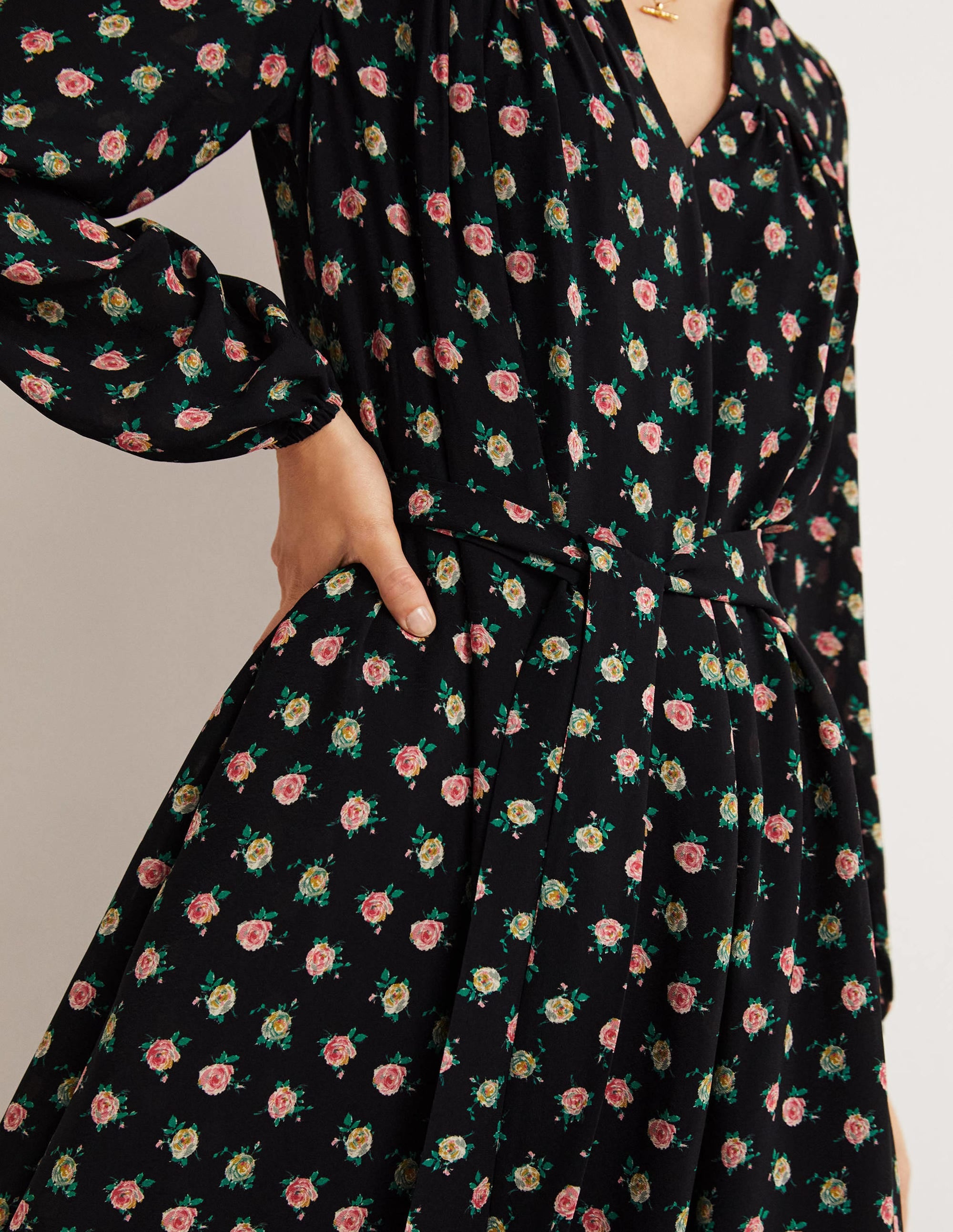  Gathered Yoke Midi Dress-Black, Painterly Rose、mySite、ashleygrahame