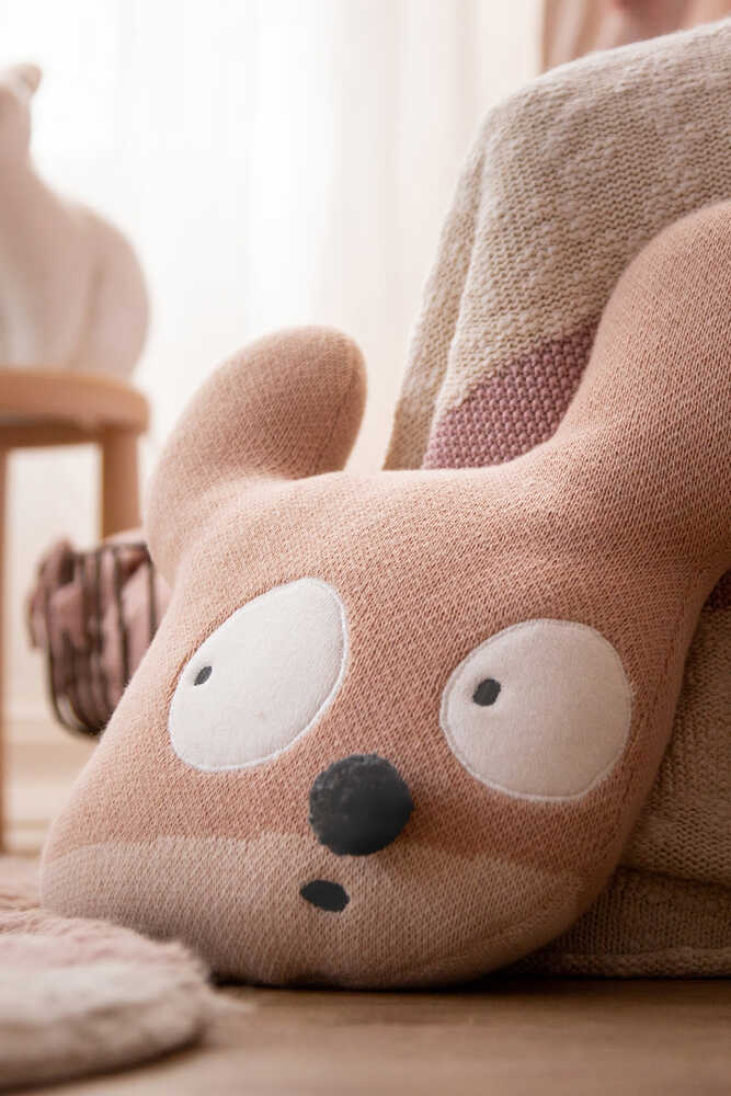 KNITTED CUSHION MISS MIGHTY MOUSE、mySite、gigharbornorthrealestate