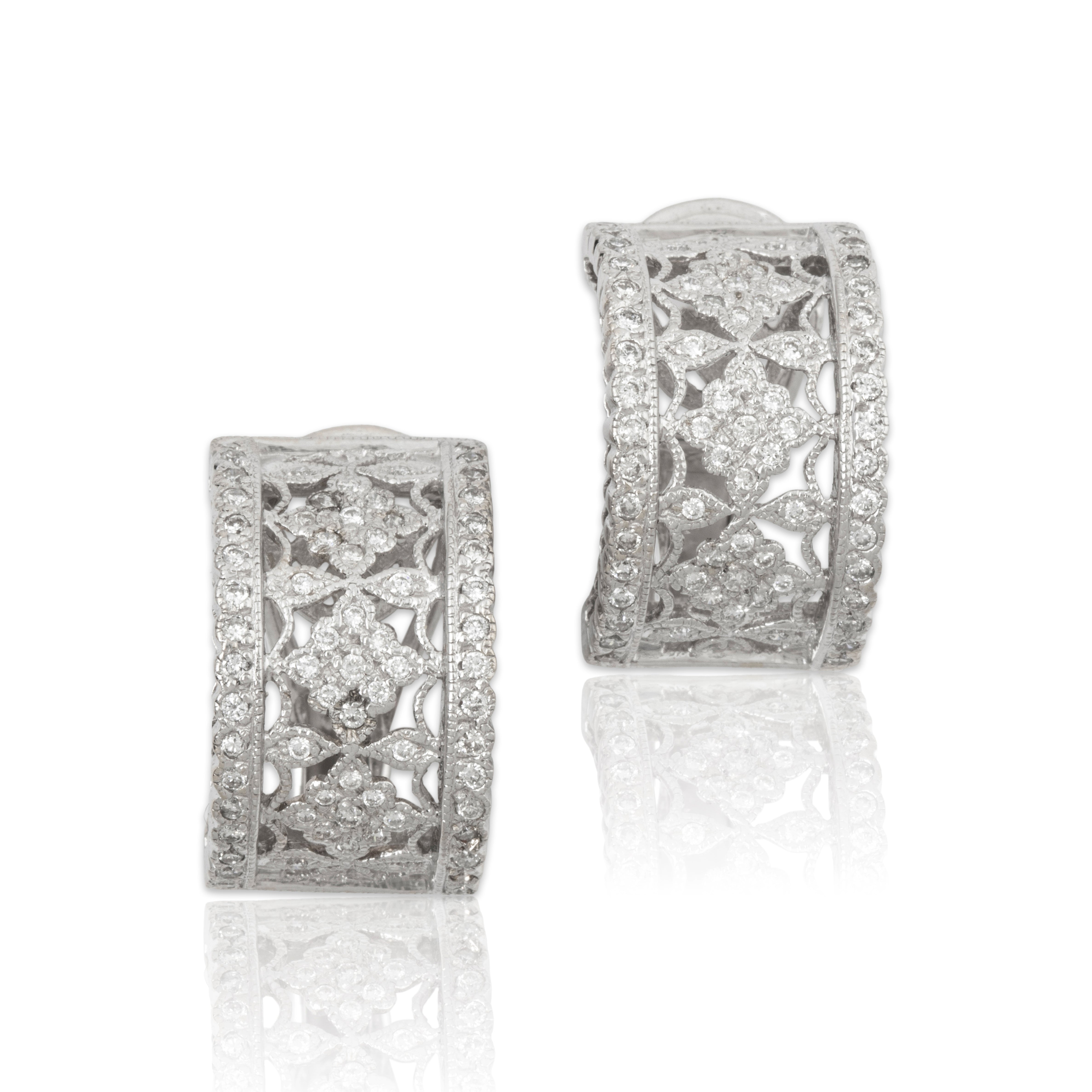 Vintage 18k White Gold .69cttw Diamond Wonderful Openwork Cuff Earrings、mySite、hinf8tx79