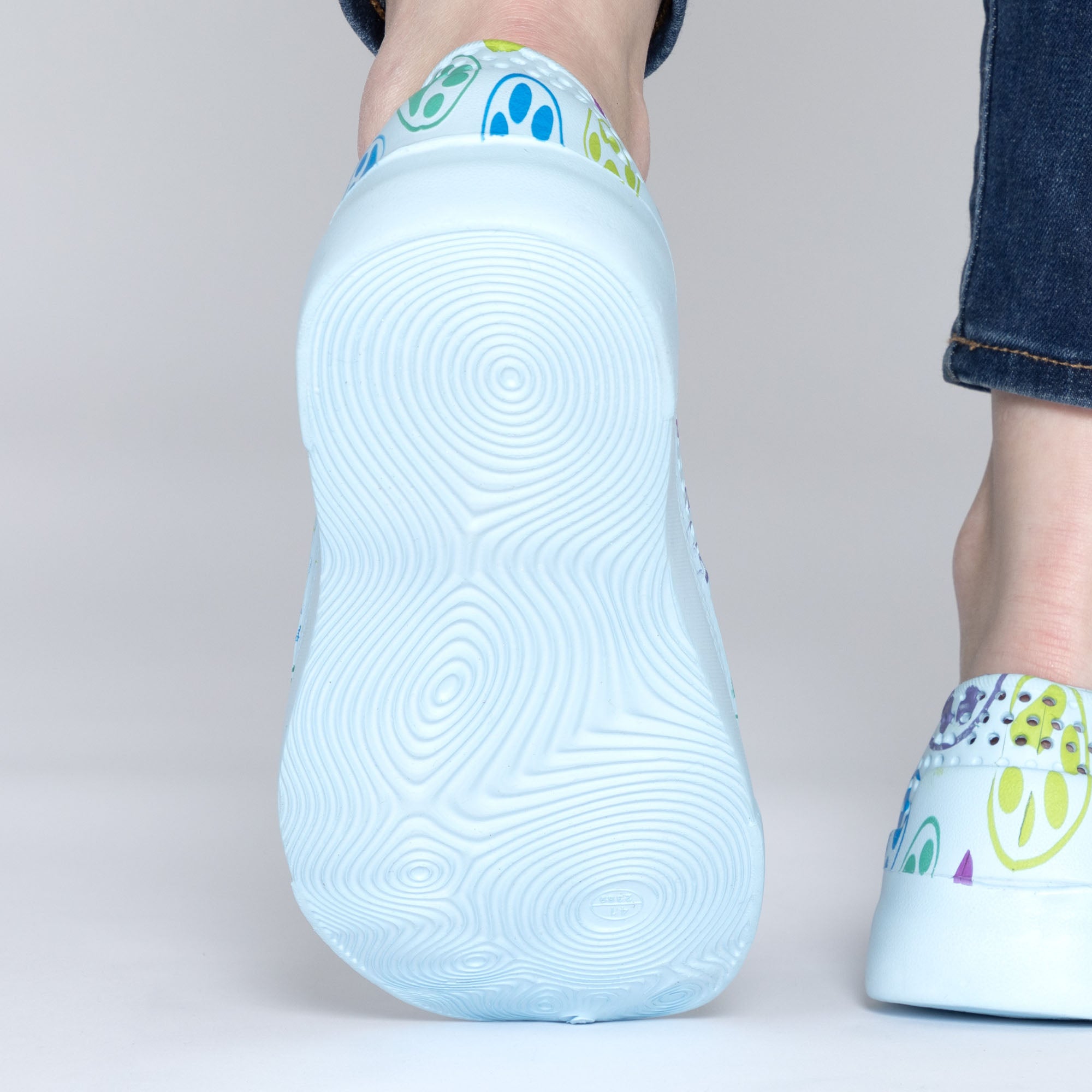 Paw Print Lightweight Slip-On Shoes、mySite、camillekostekn