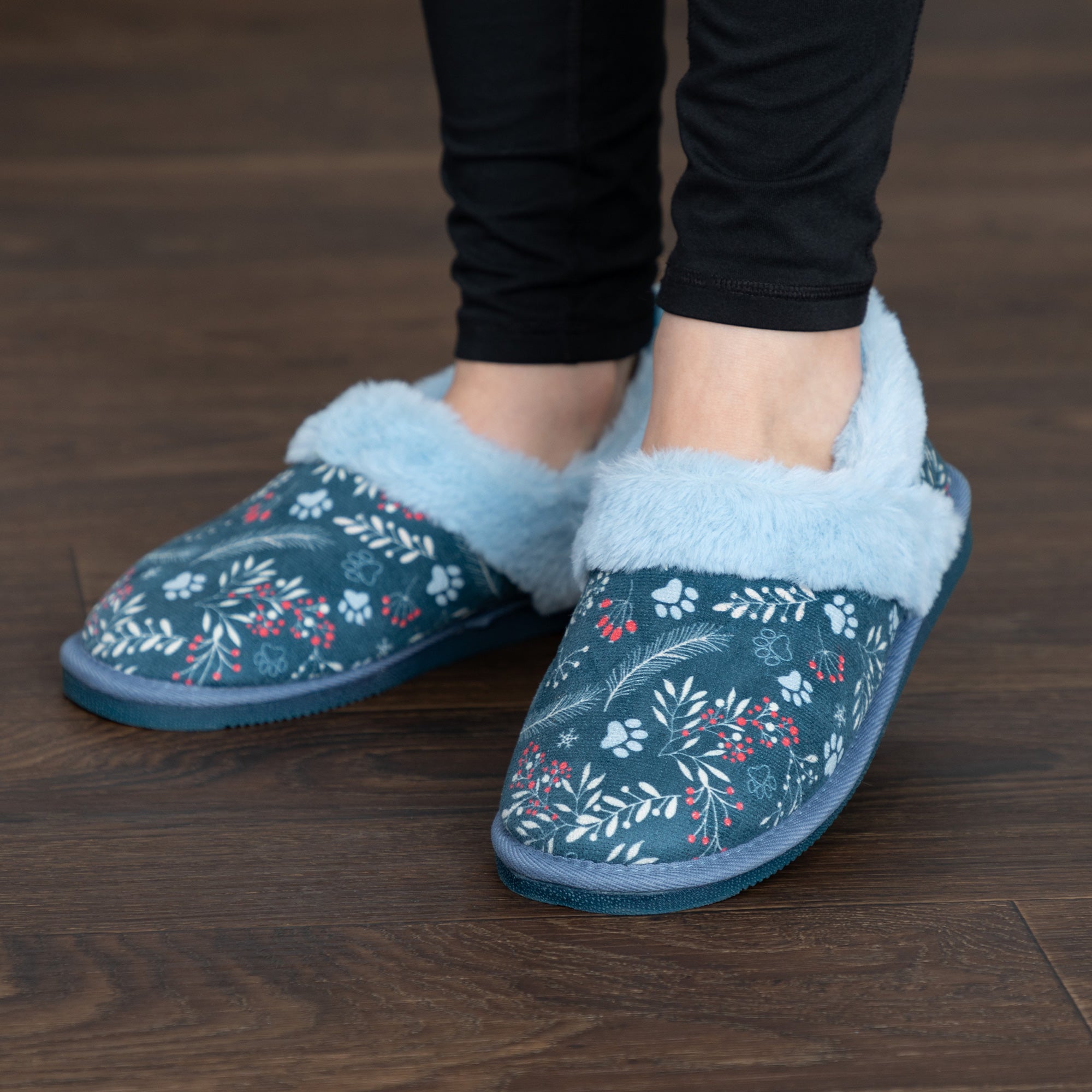 Paw Print Faux Fur Lined Indoor/Outdoor Slippers、mySite、camillekostekn