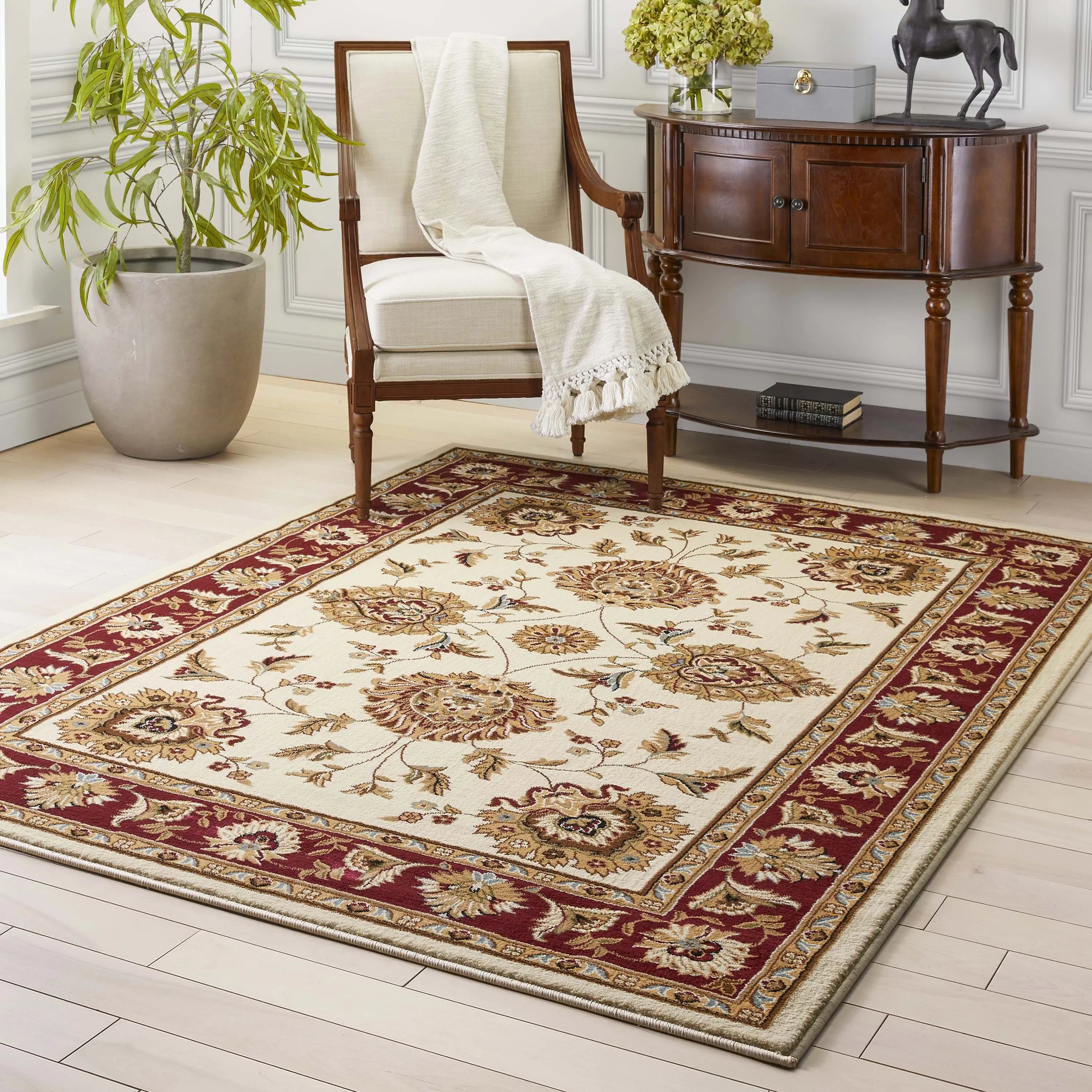 Abbasi Ivory Traditional Rug、mySite、gigharbornorthrealestate