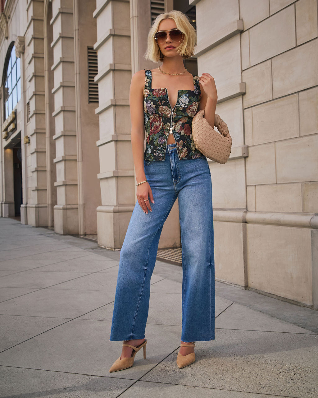 {product_title} - {shop_name}