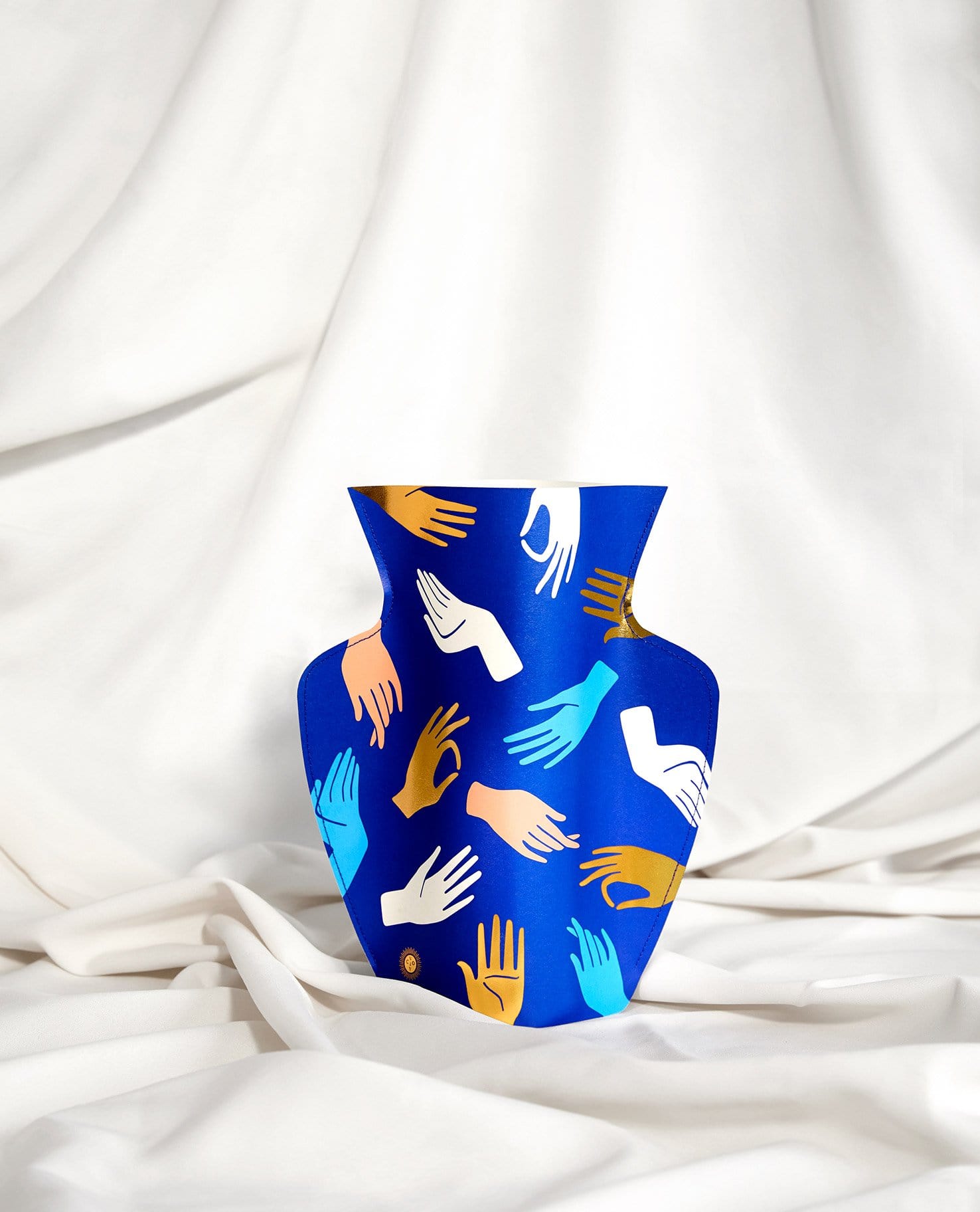 Blue Paper Hamsa Vase by Octaevo - Large or Mini、mySite、topwebapps