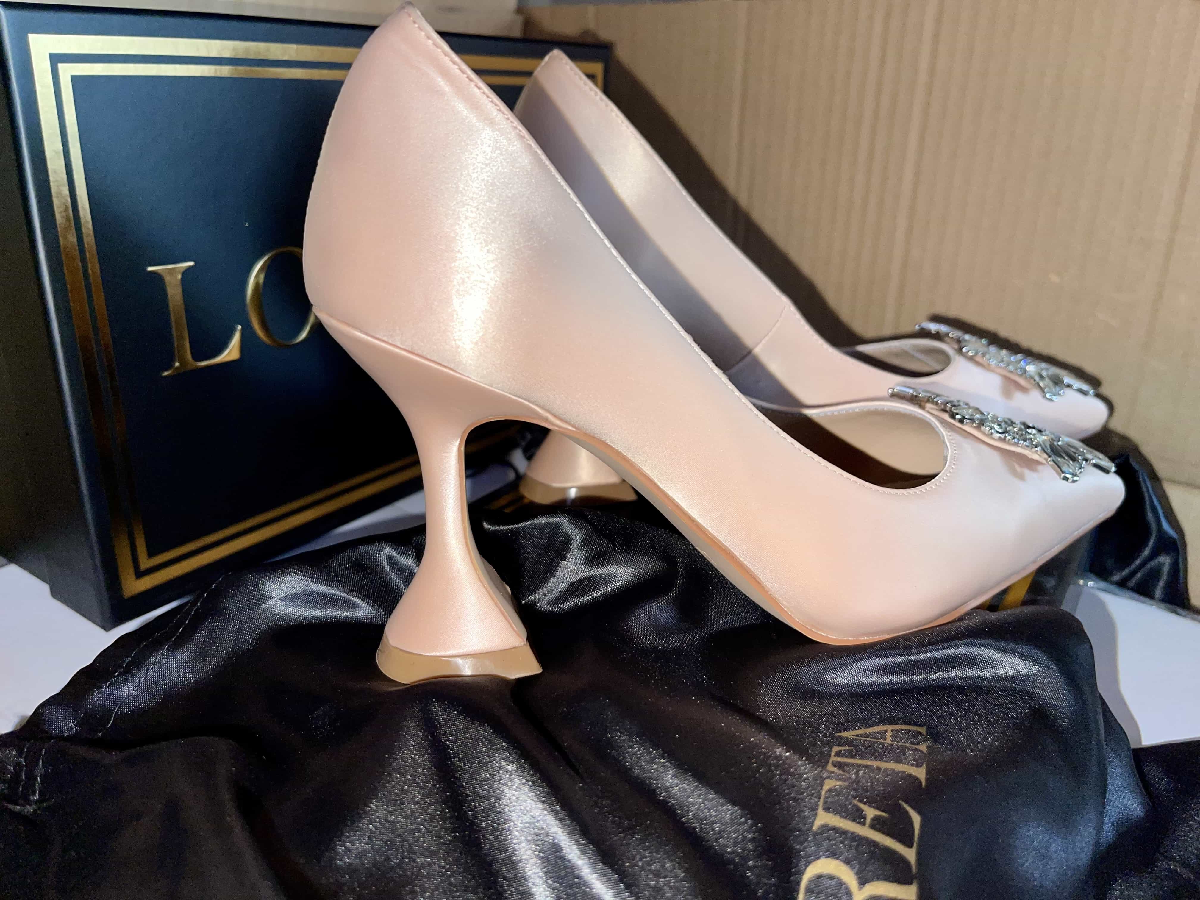 {product_title} - {shop_name}