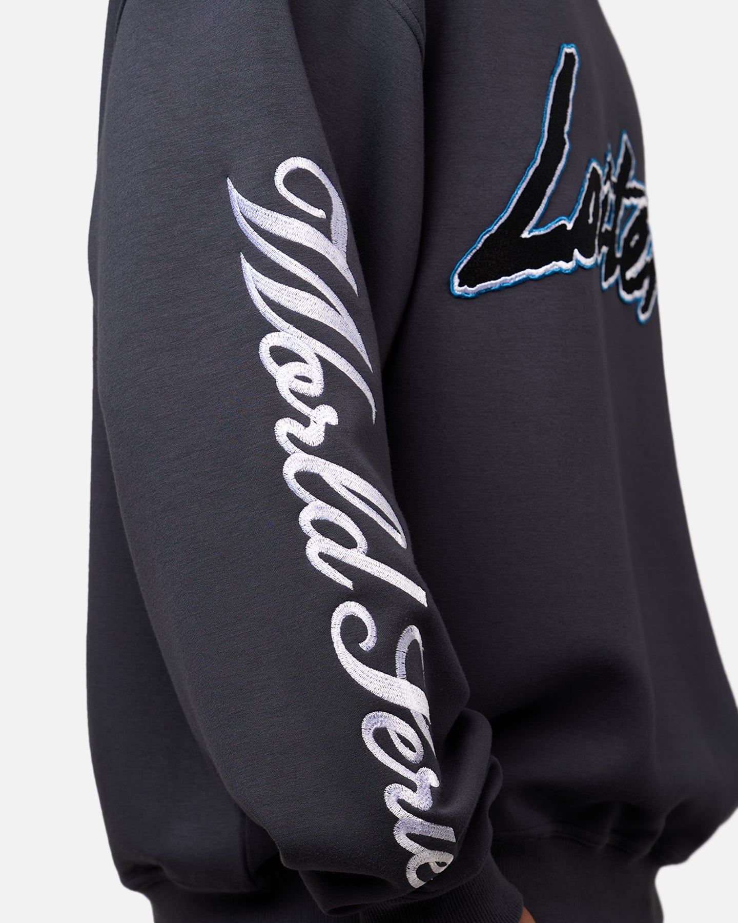 Loiter World Series Crewneck Navy、mySite、zt4zffjzw