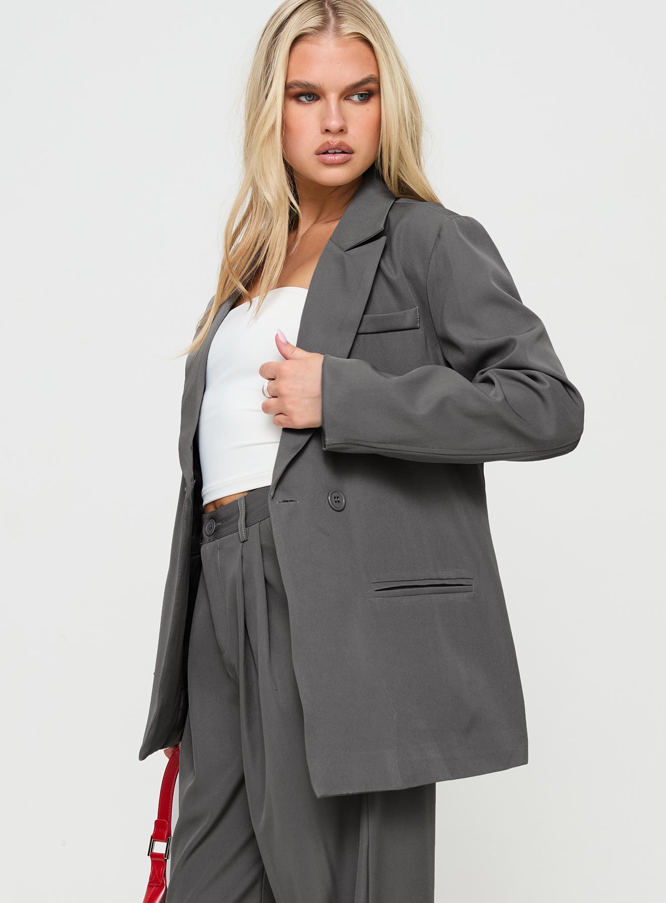 Assume Blazer Grey、mySite、solidvoid