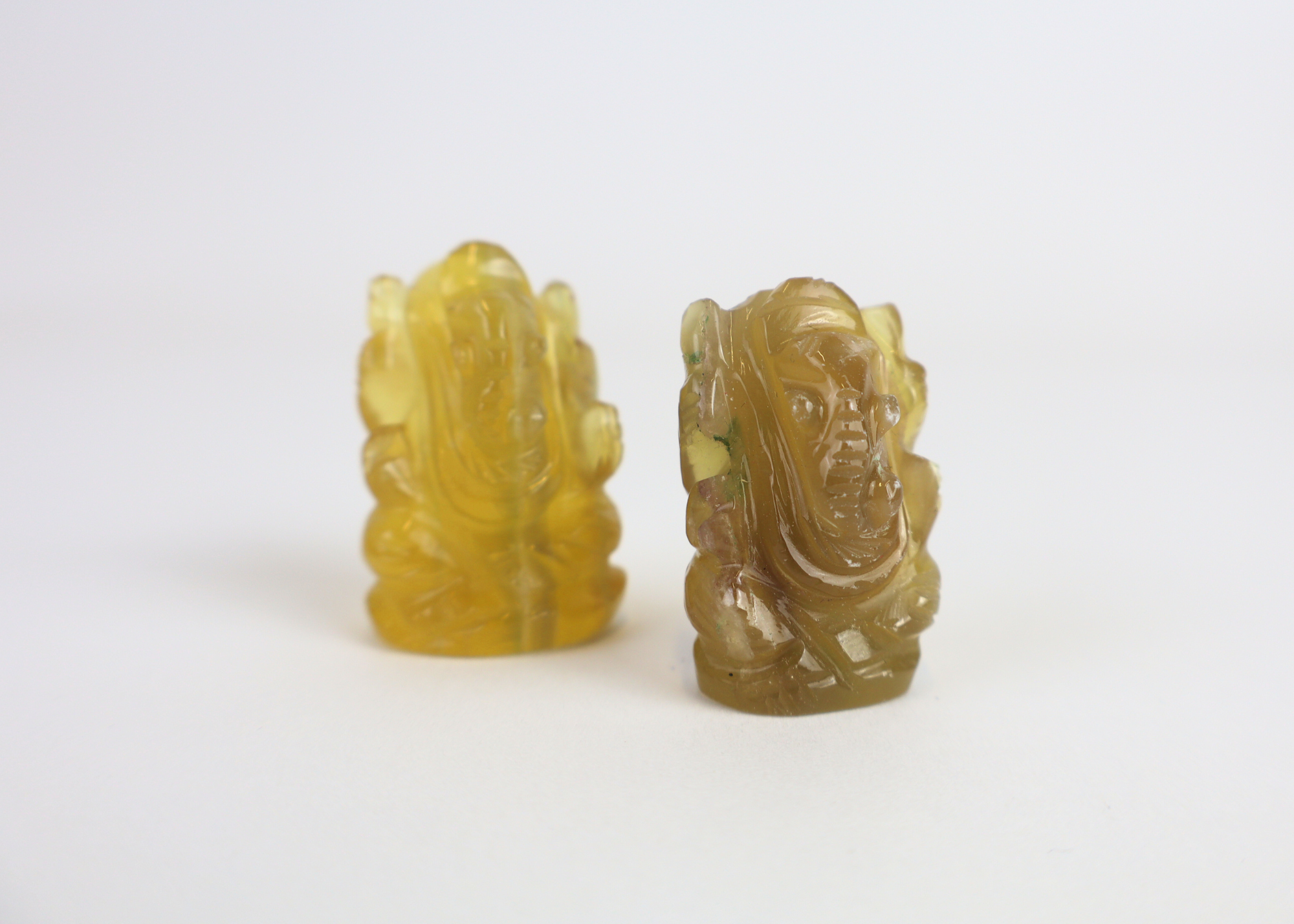 Tiny Rainbow Fluorite Ganesha (3 cm)、mySite、topwebapps