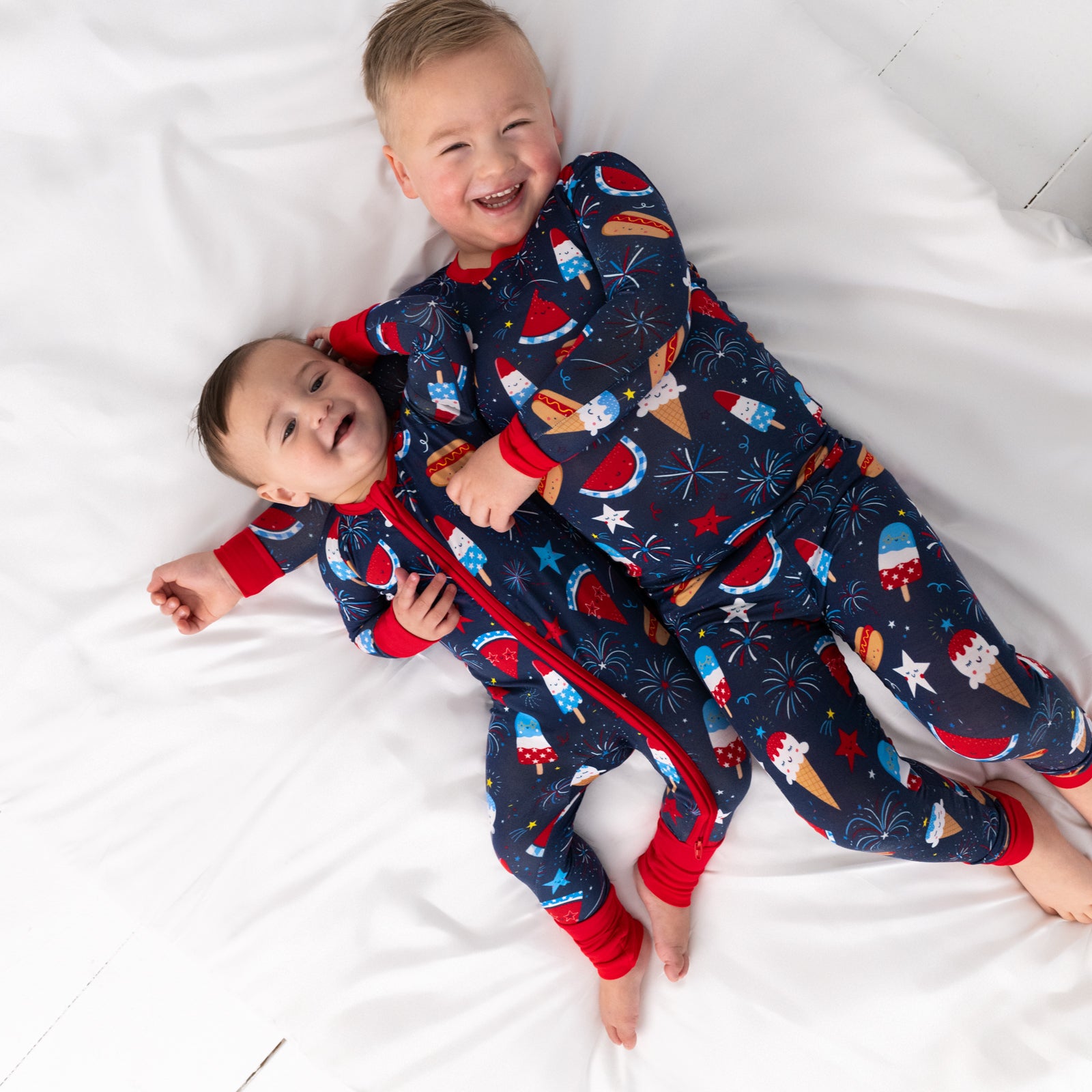  Snacks & Sparkles Two-Piece Pajama Set、mySite、layawaytickets