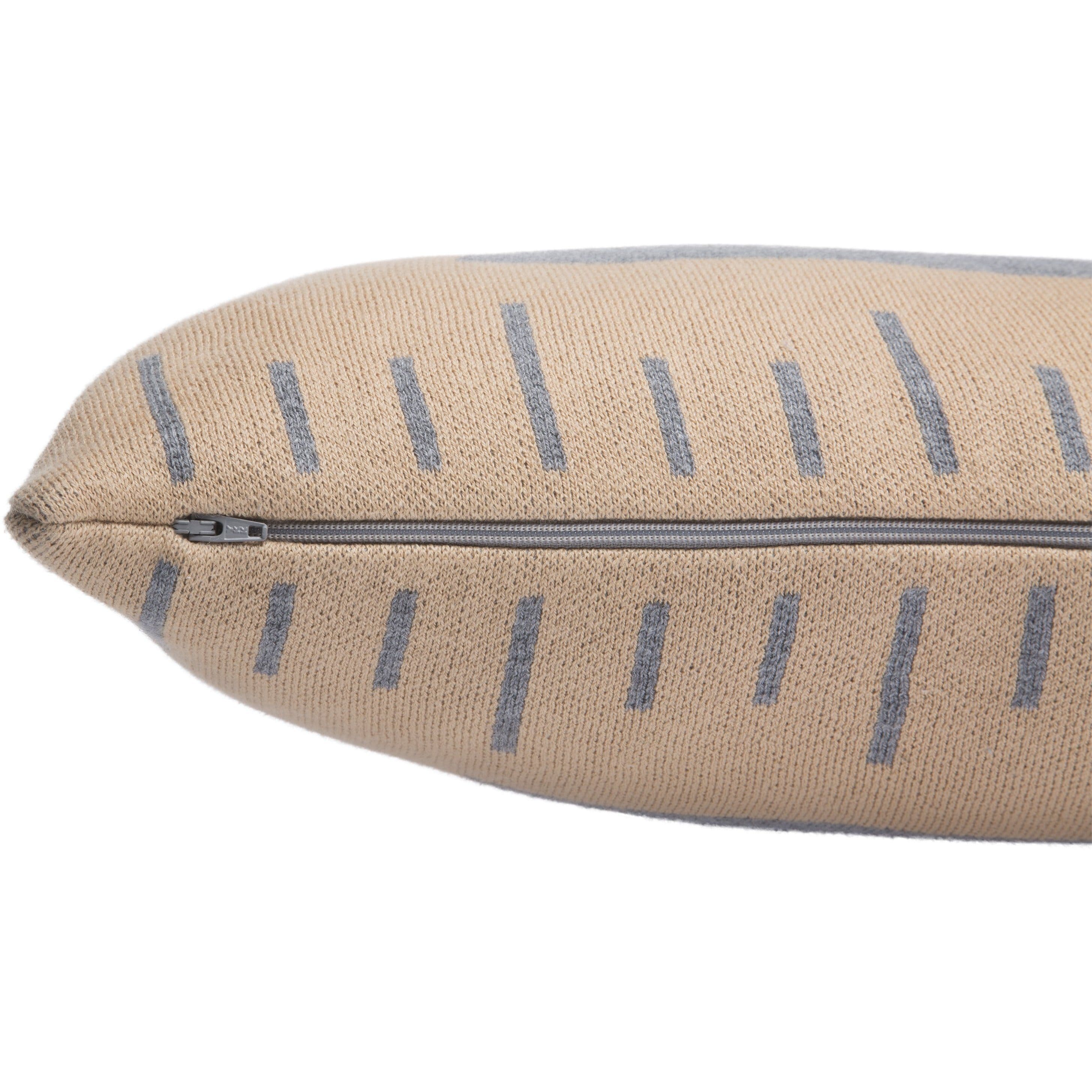 Ruler Knitted Cushion、mySite、gigharbornorthrealestate