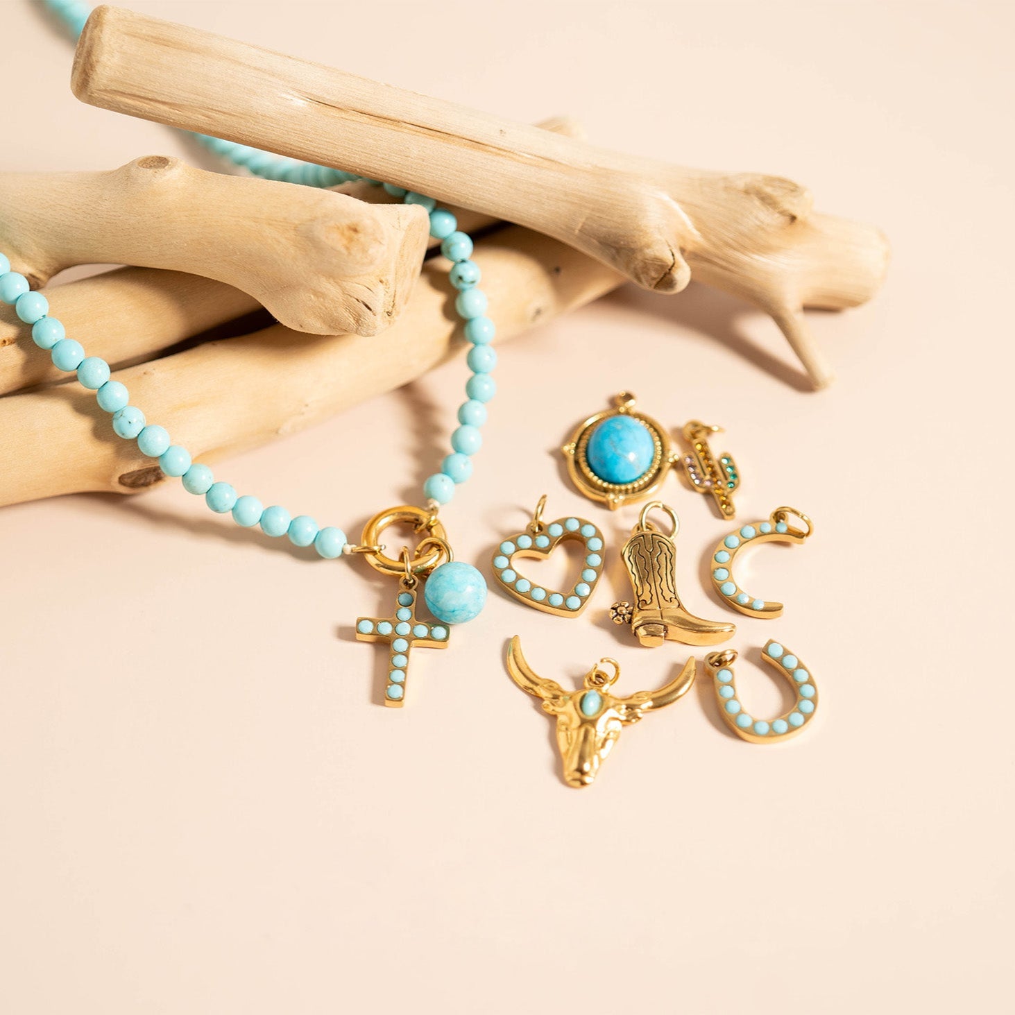 18K Gold PVD Stainless Steel Turquoise Stone Horseshoe Charm / PDL0228、mySite、dreamappss