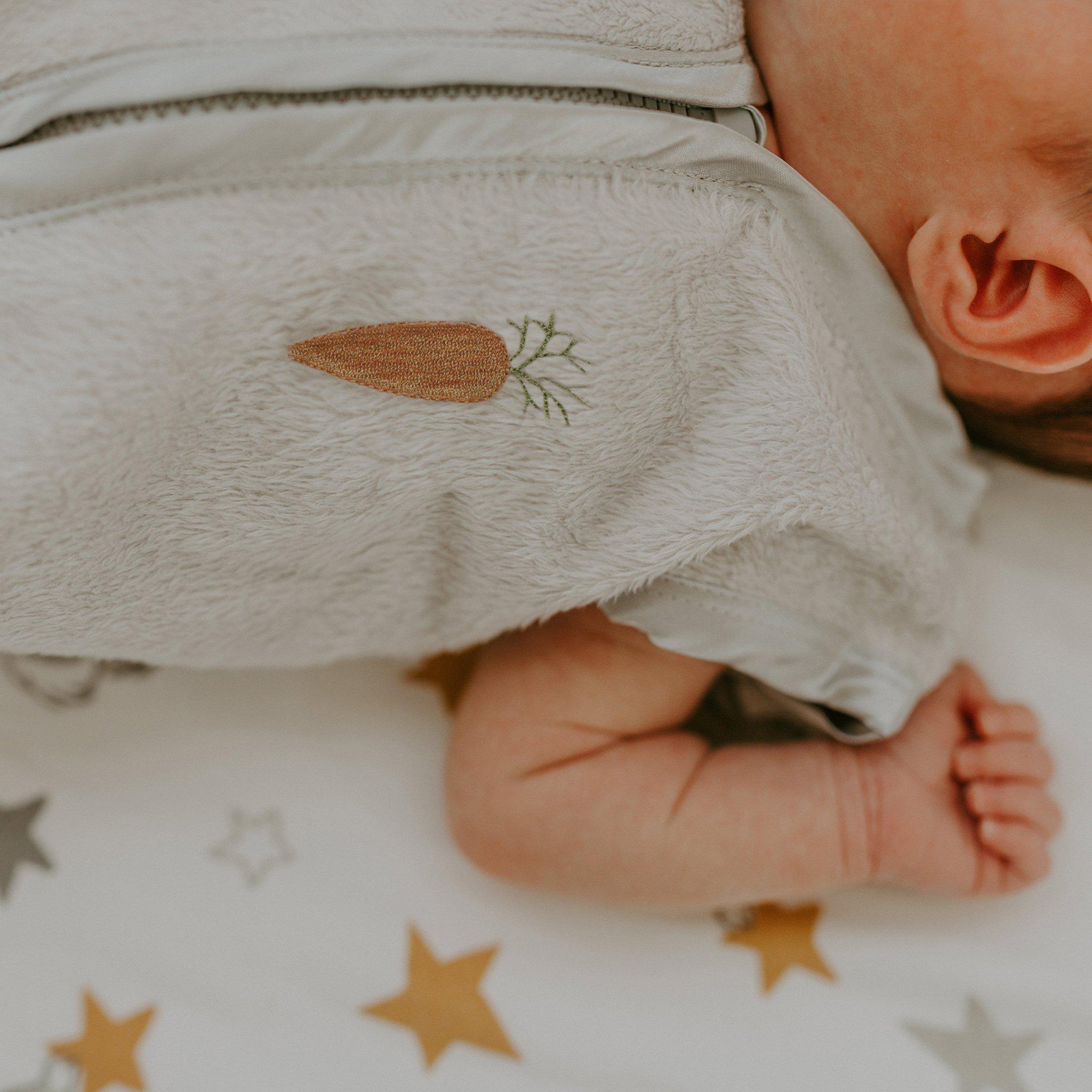 RETIRED - Cuddle Me Wearable Blanket - Gray、mySite、g9winljtr