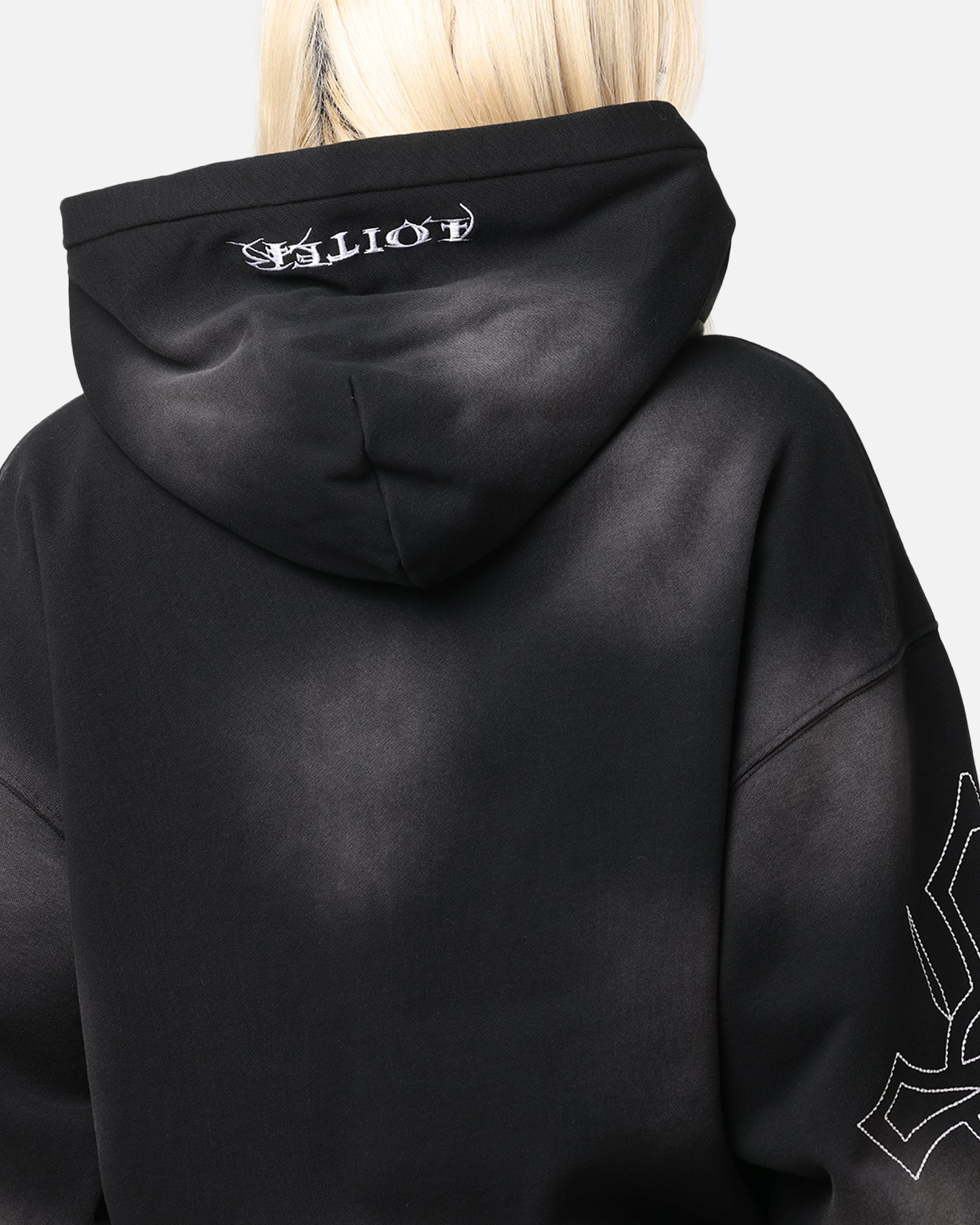 {product_title} - {shop_name}