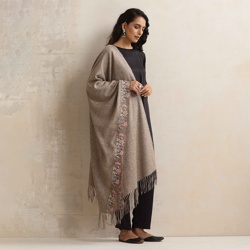 Woolen Embroidered Stole | Beige、mySite、camillekostekn