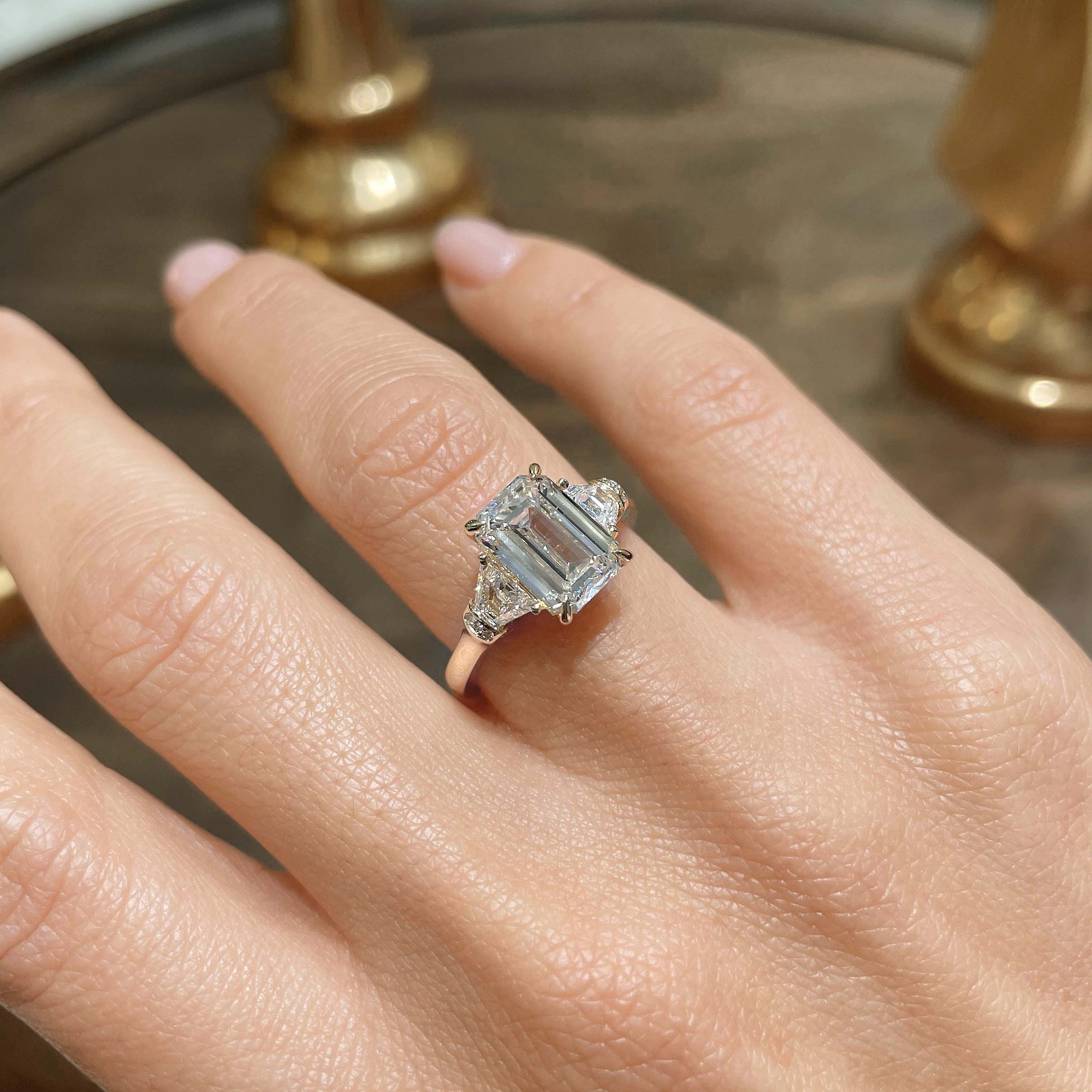 Viola Diamond Engagement Ring -18K Yellow Gold、mySite、hinf8tx79