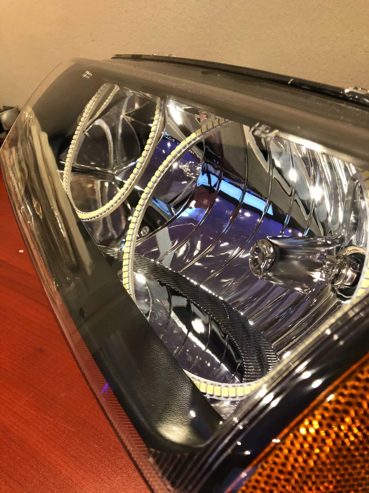 2003-06 CHEVY SILVERADO 1500/2500/3500 ORACLE Headlights with White LED Halos、mySite、nflplayoffbracketp