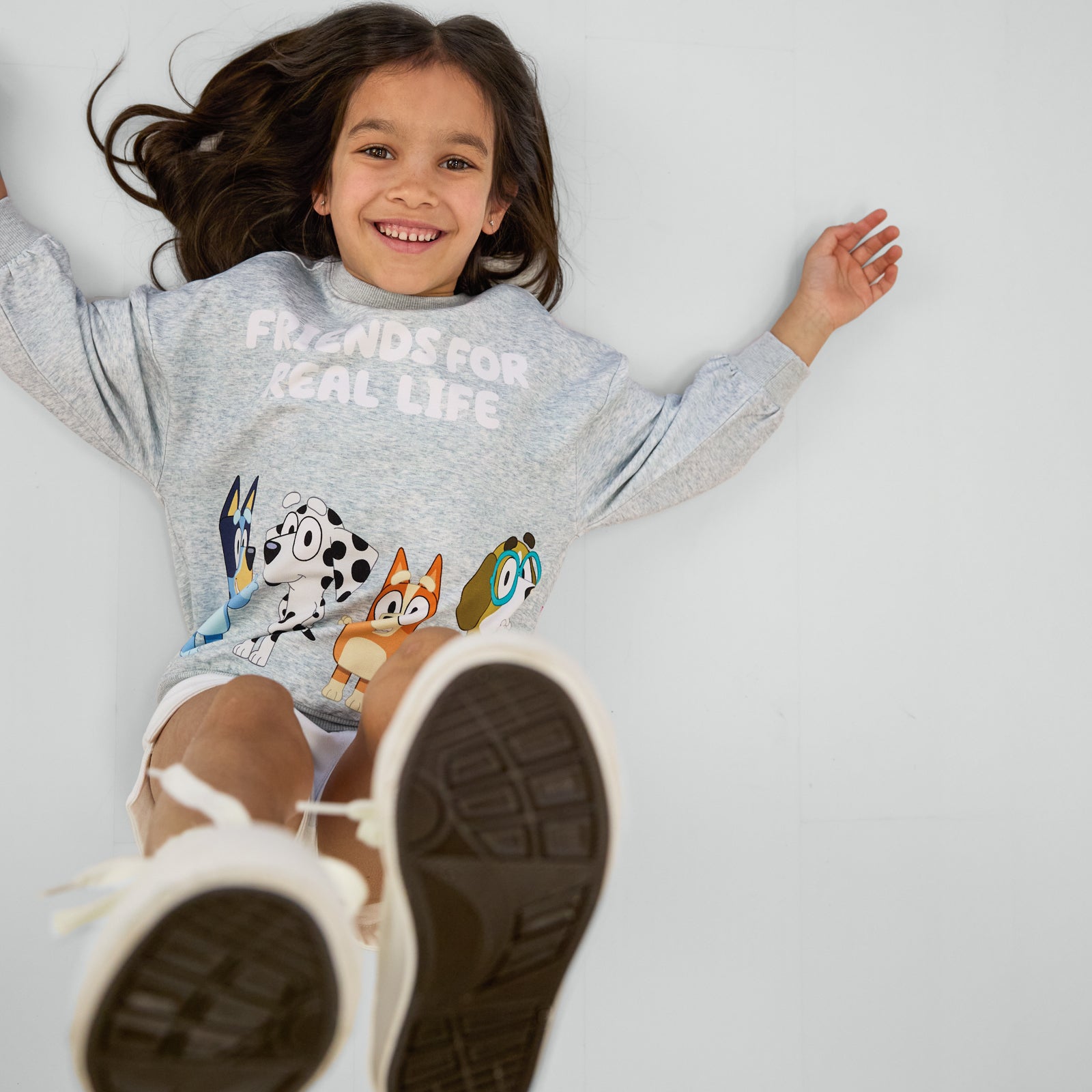 Bluey & Friends Drop Shoulder Crewneck、mySite、g9winljtr