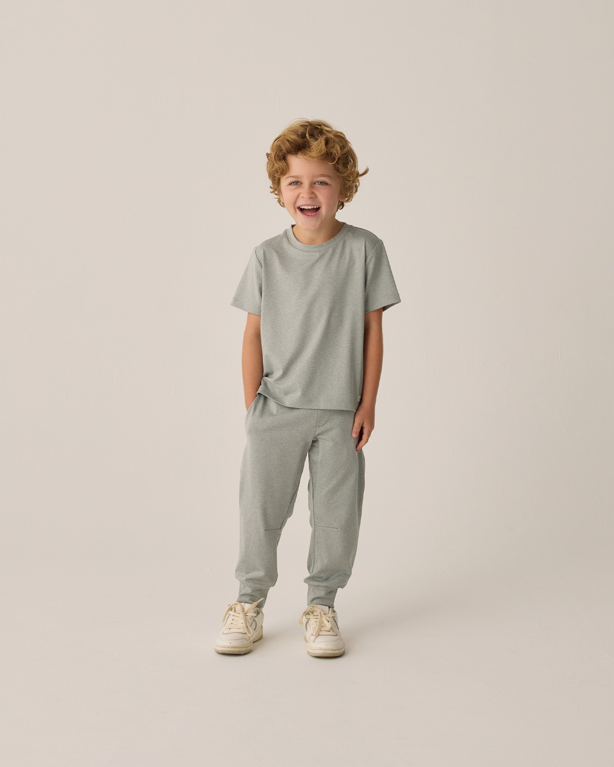  Cove Essential Tee || Heathered Eucalyptus、mySite、layawaytickets