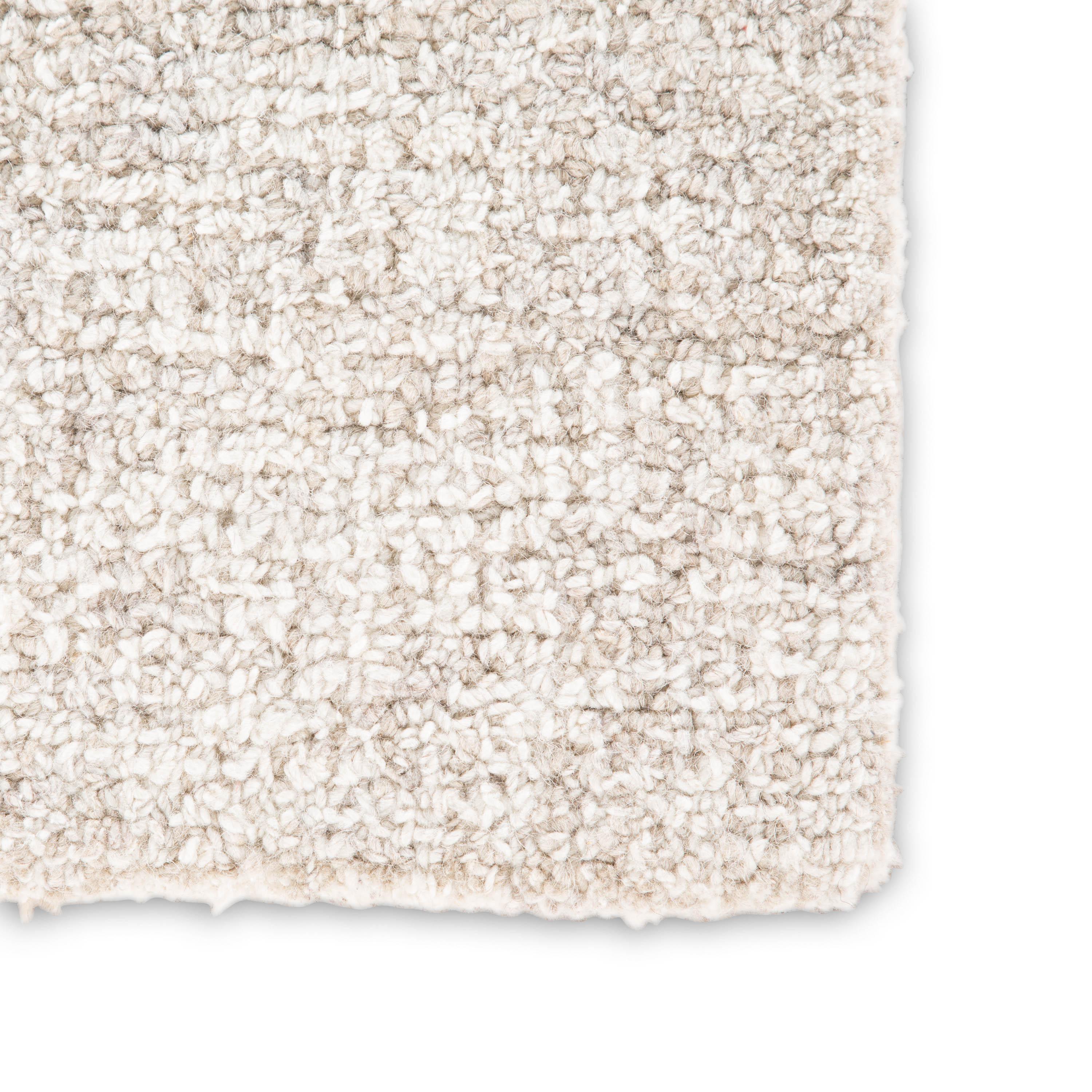 Oland Handmade Solid Ivory Gray Area Rug、mySite、gigharbornorthrealestate