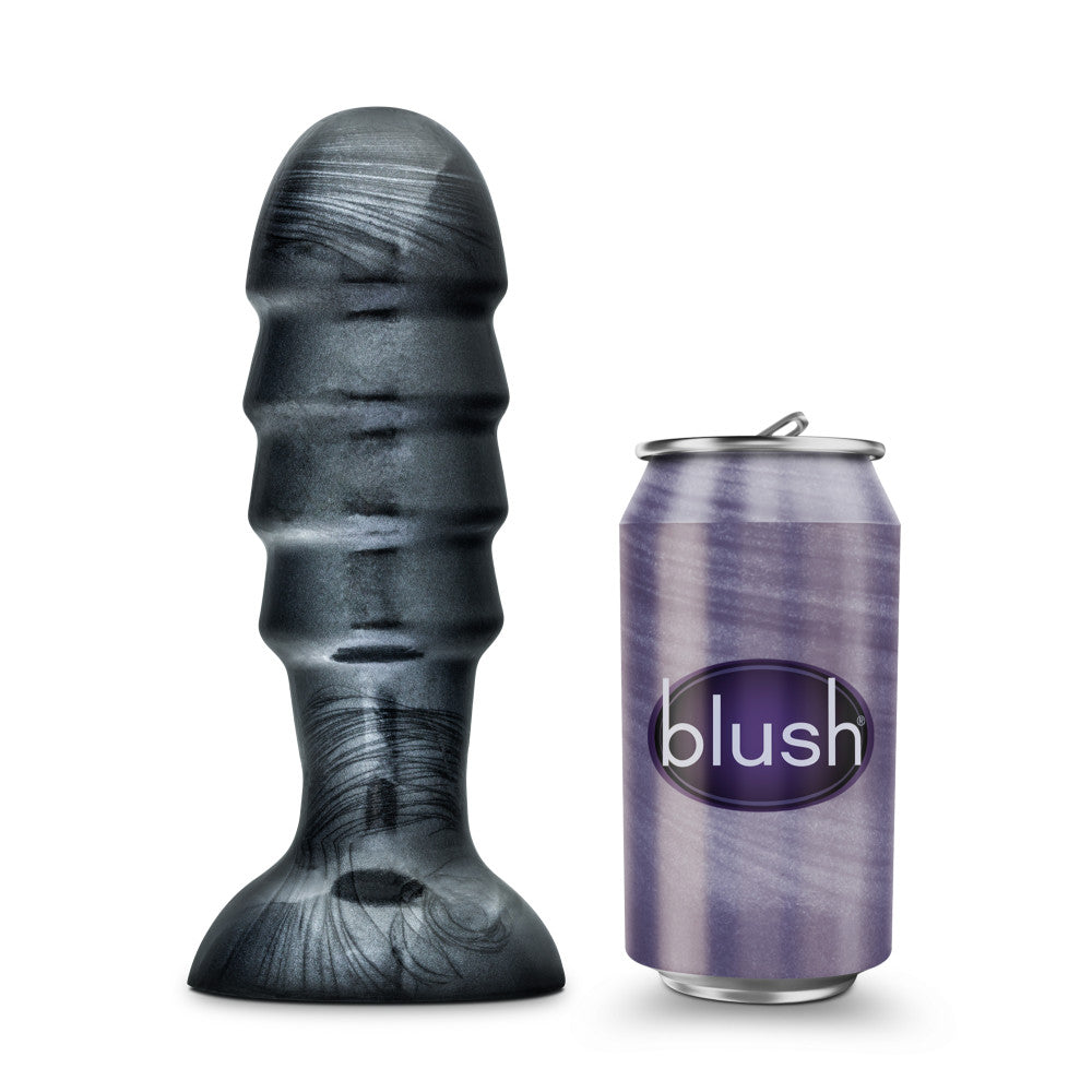 Jet By Blush® | Bruiser Carbon Metallic Black 7.5-Inch Anal Plug With Suction Cup Base、mySite、bottomscart