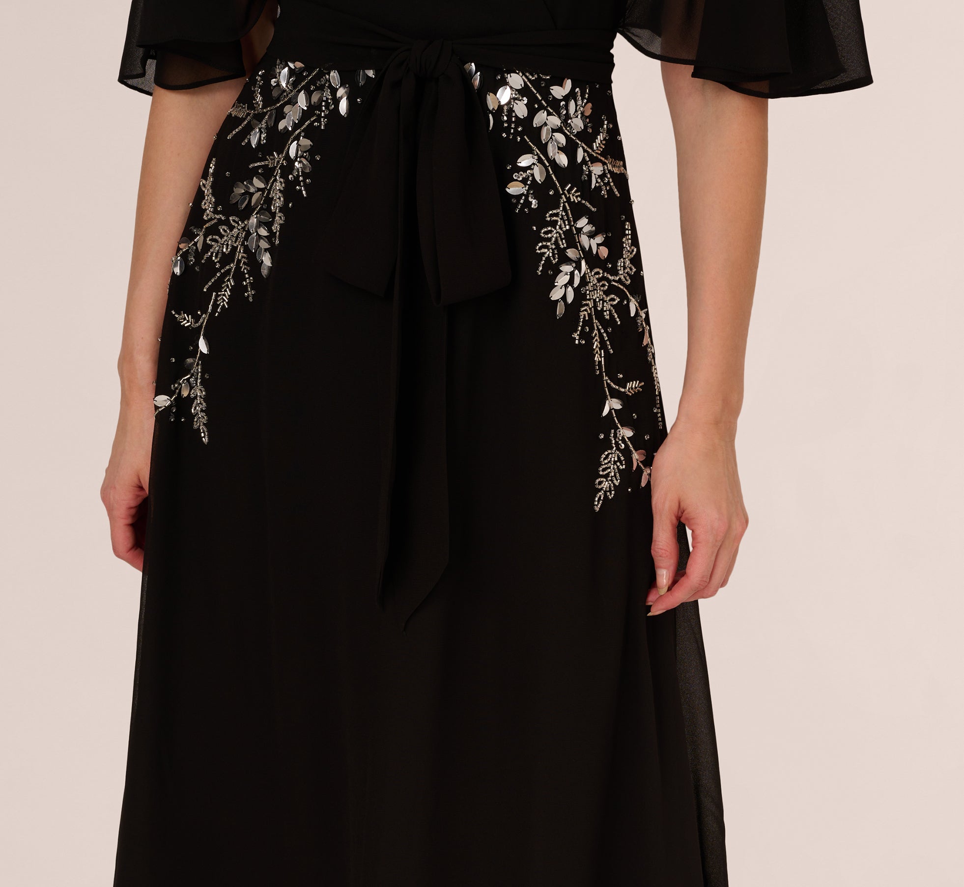Beaded Chiffon Ankle Length Gown With Dolman Sleeves In Black、mySite、solidvoid