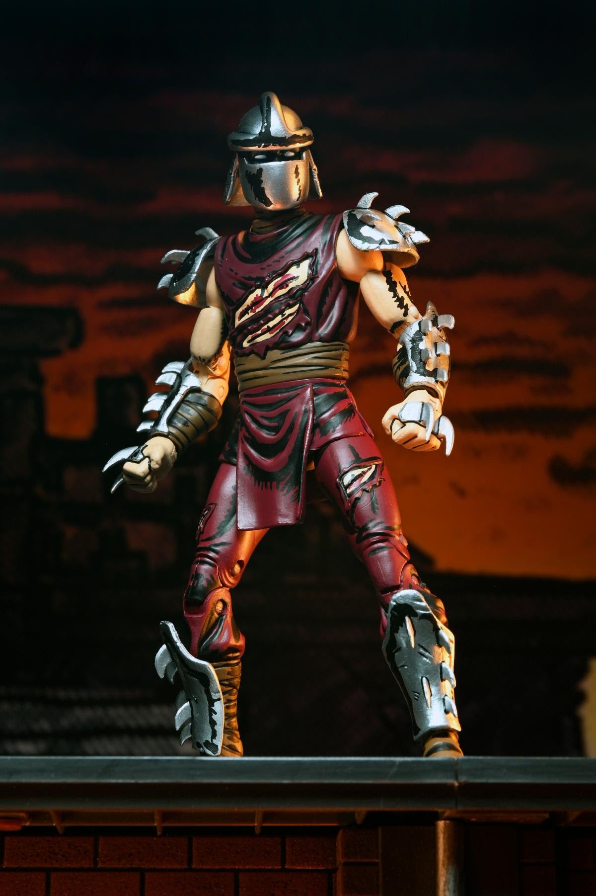 NECA Teenage Mutant Ninja Turtles Battle Damaged Shredder (Mirage Comics)、mySite、hgirdovlk