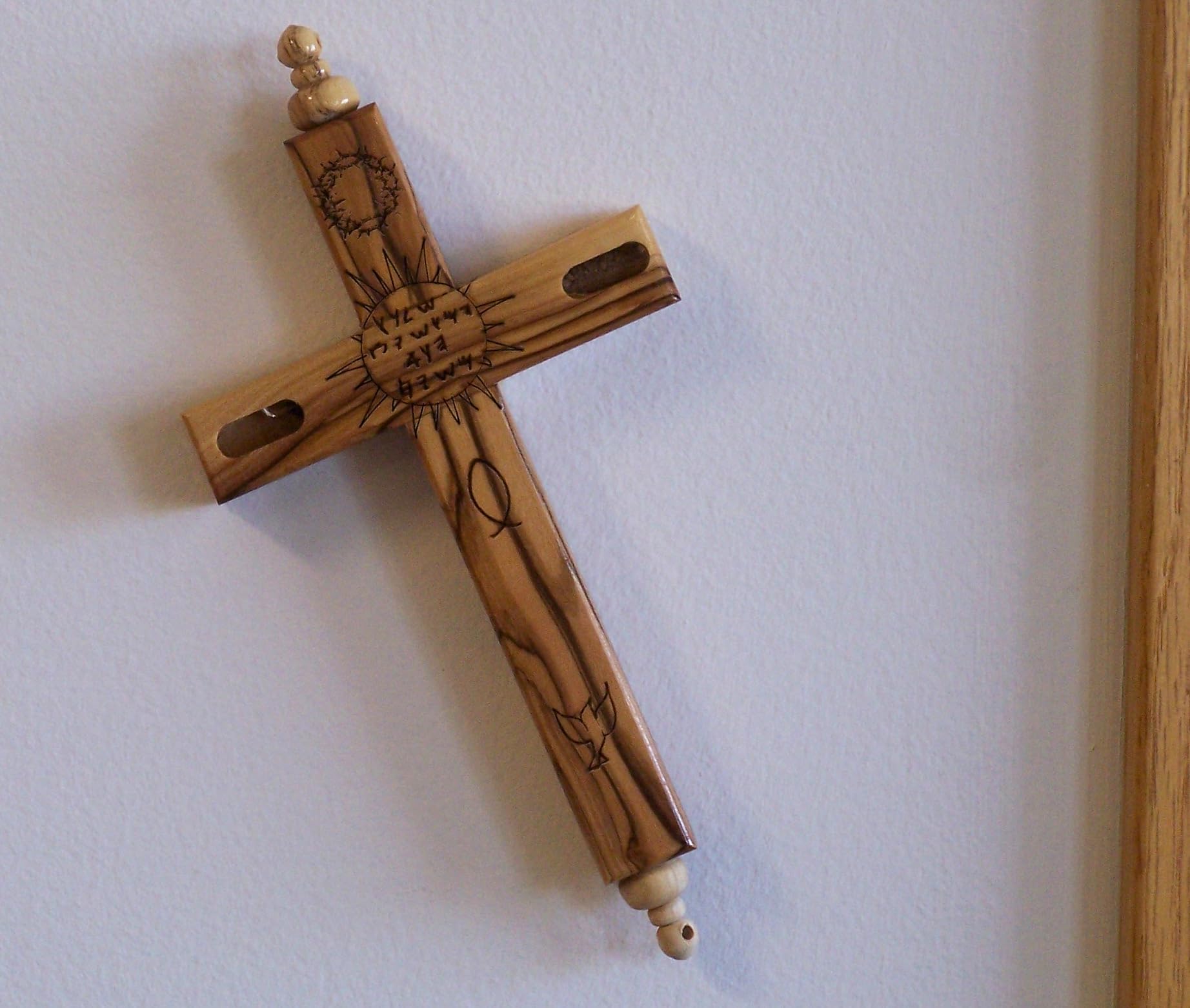 Holy Land Market Hanging Olive Wood Guardian Cross for Family Protection With Biblical Scriptures And Embedded Relics、mySite、topwebapps