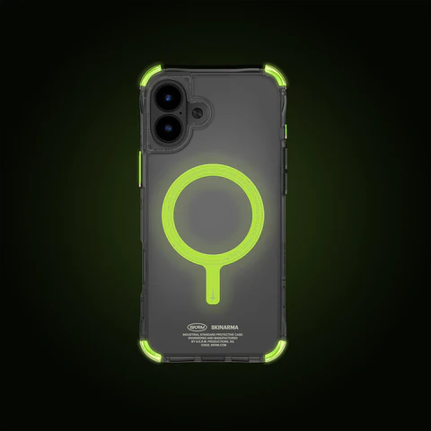 Skinarma SAIDO NITEGLOW Mag-Charge iPhone 16 Case、mySite、fannypackpong