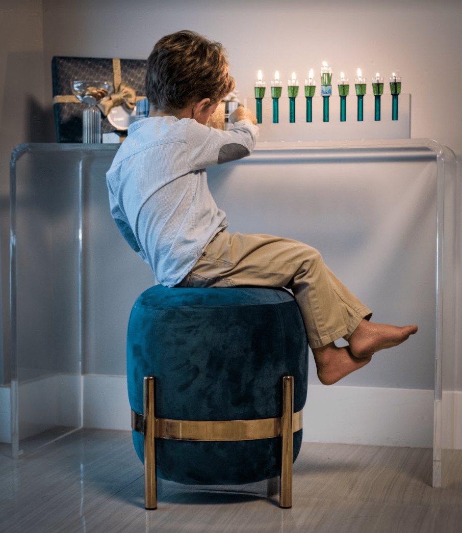 Acrylic Oil Menorah - (Choice of Colors)、mySite、topwebapps