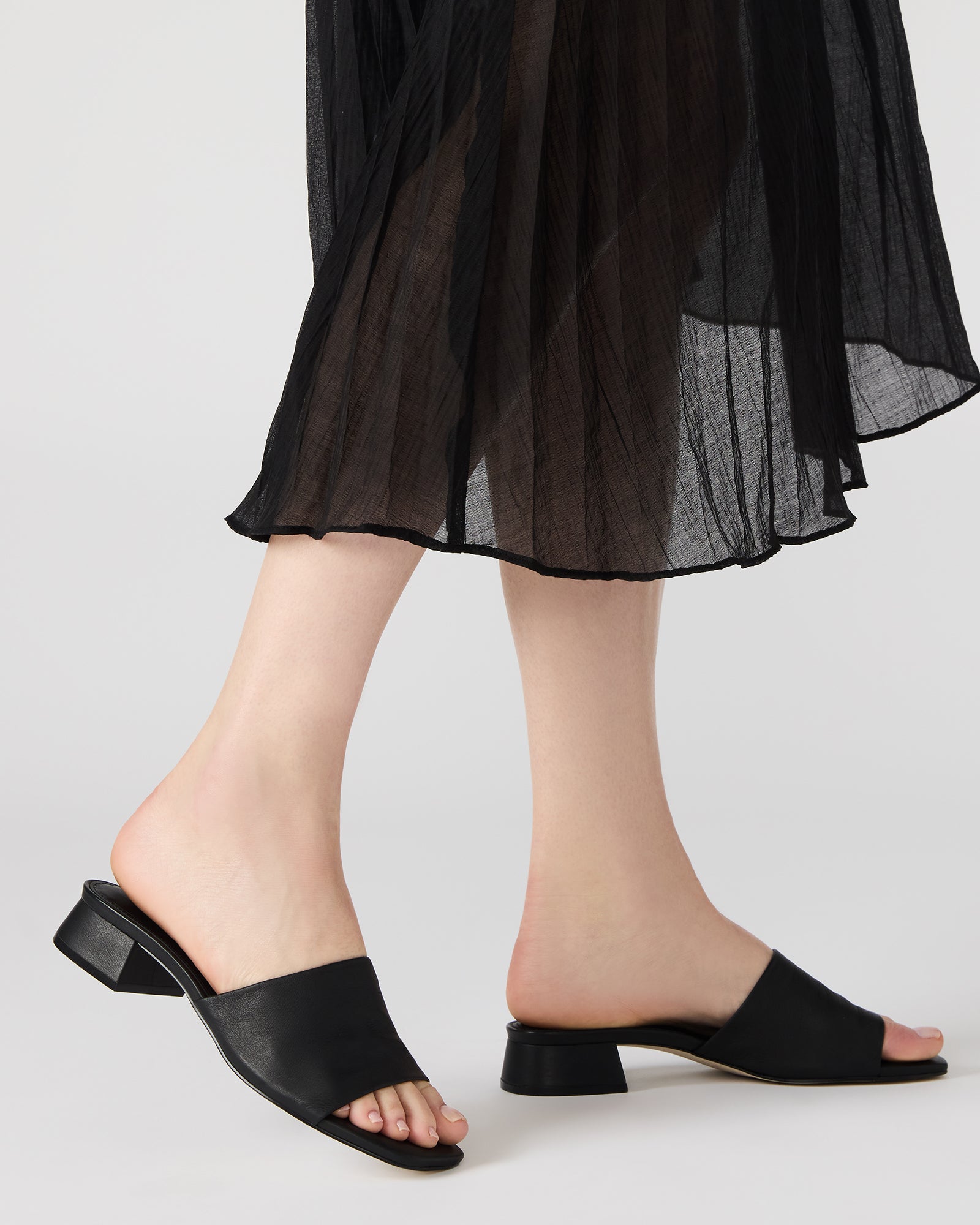 MONTGOMERY BLACK LEATHER、mySite、gtrtttuynbv