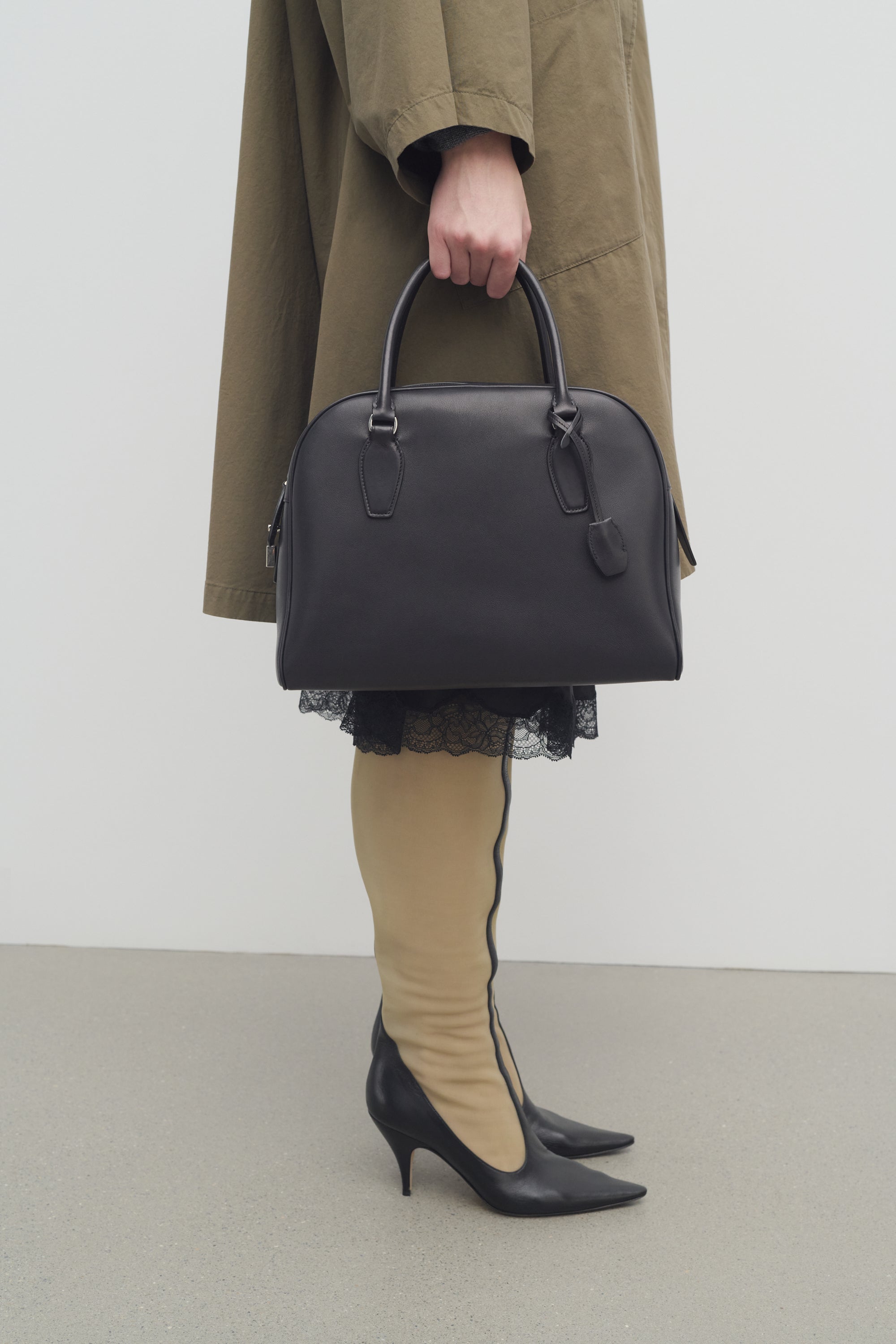 India 12.00 Bag in Leather、mySite、aoinhome