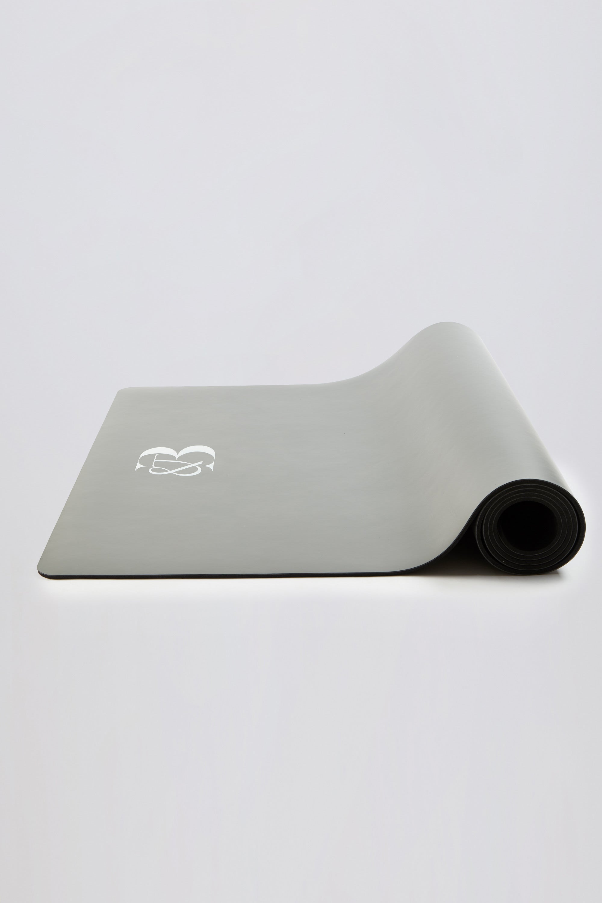 Yoga Mat in Slate、mySite、solidvoid