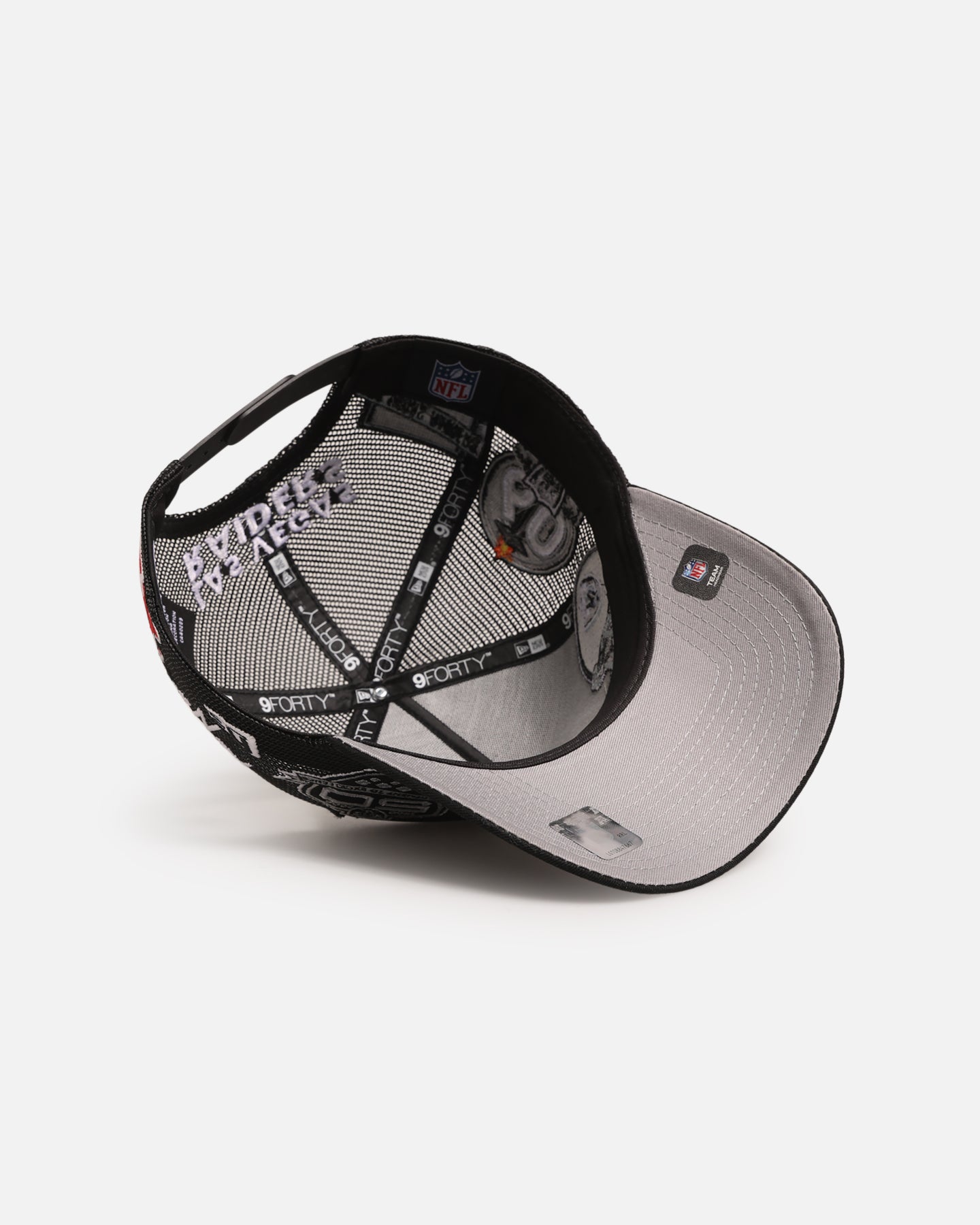 New Era Las Vegas Raiders 'Mesh Crown All Over Logos' 9FORTY A-Frame Snapback Official Team Colour、mySite、zt4zffjzw