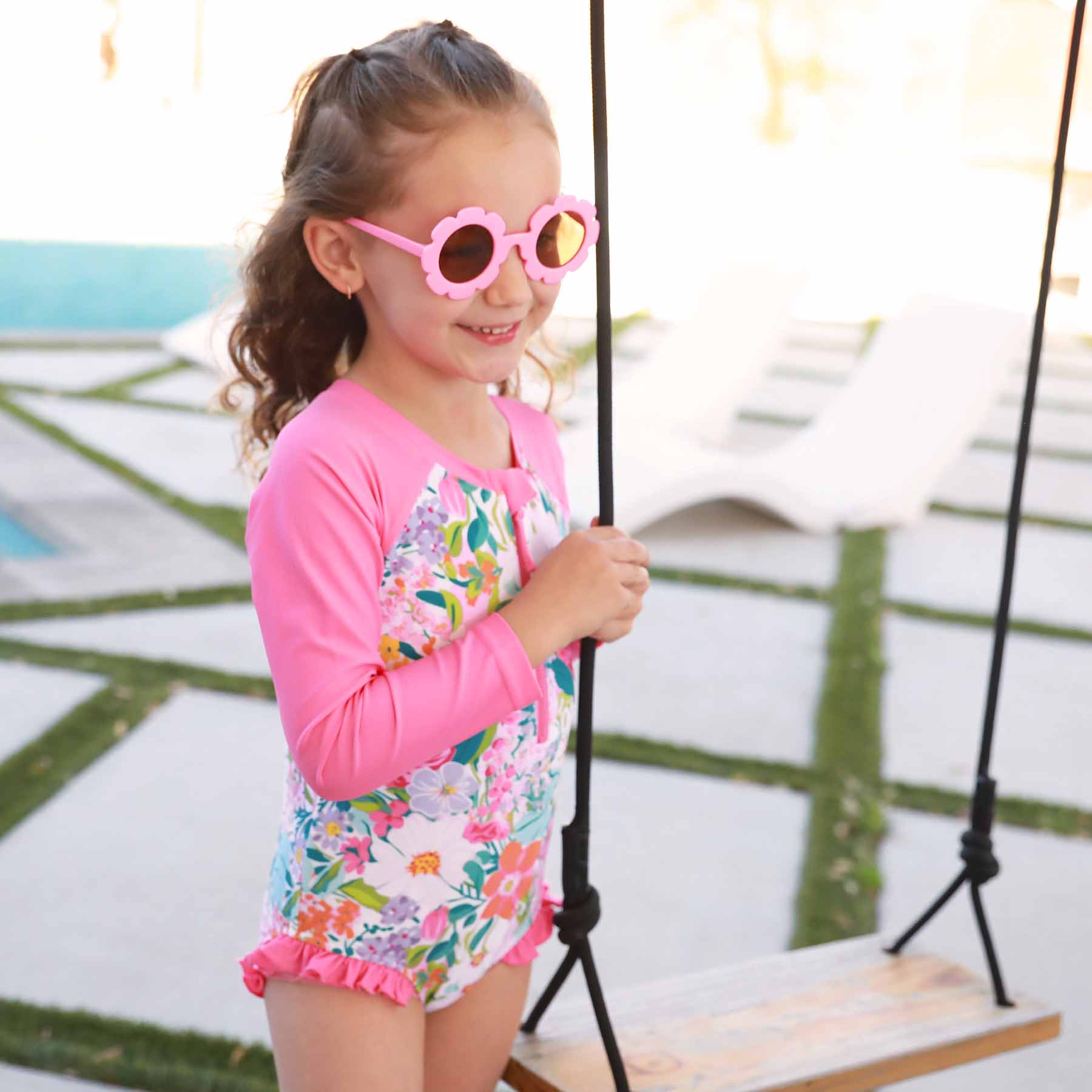  Long Sleeve Rash Guard with Front Zipper | Seaside Blooms、mySite、layawaytickets