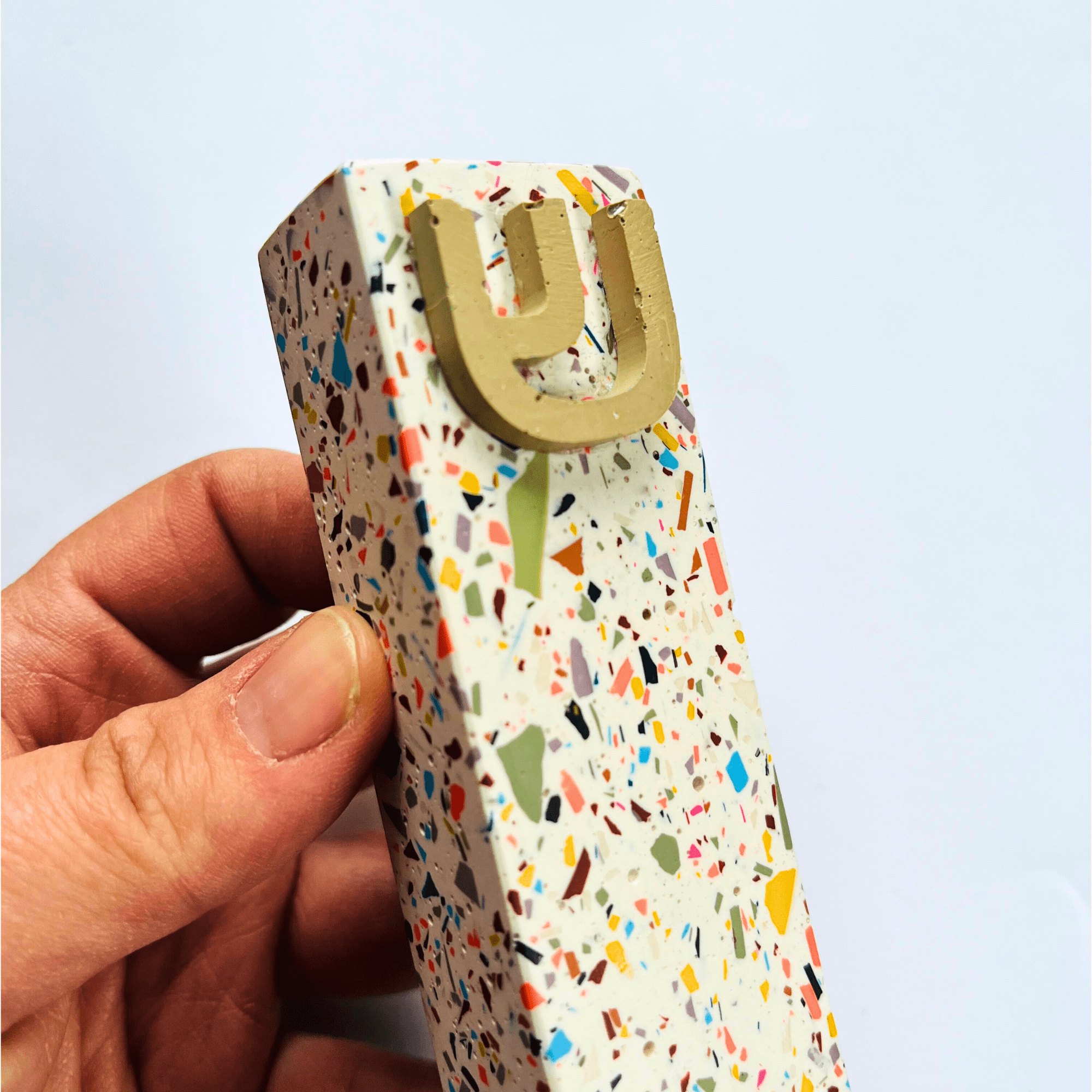 Confetti Cloud White Rainbow Terrazzo Mezuzah、mySite、topwebapps