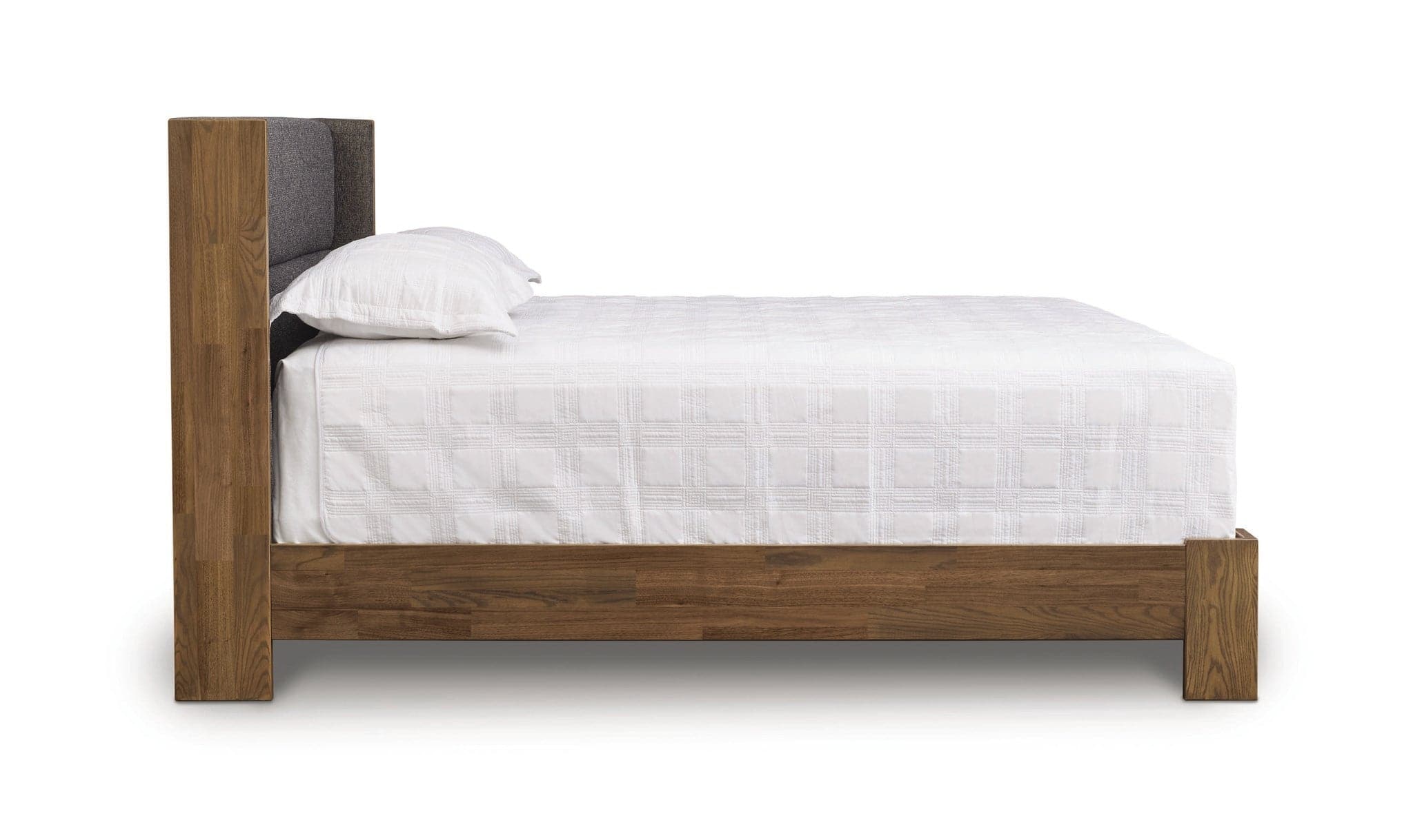Copeland Sloane Bed With Legs, For Box Spring、mySite、neckold