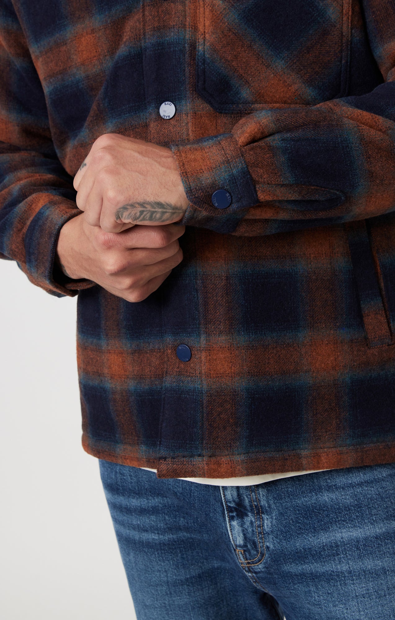 {product_title} - {shop_name}