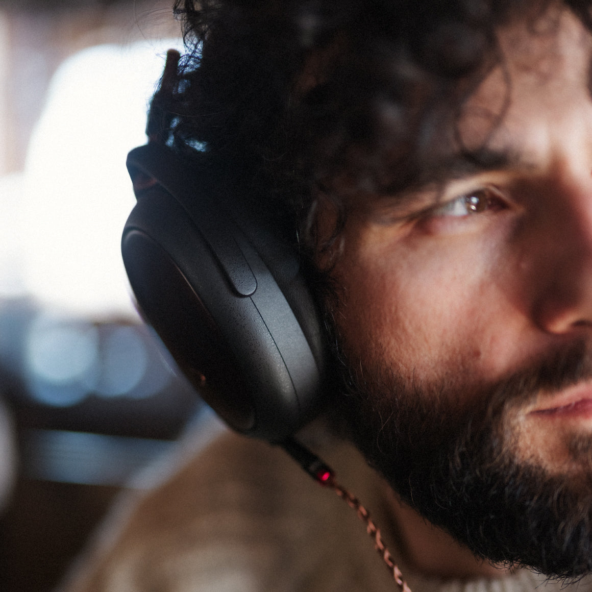  Meze - LIRIC II、mySite、merchandisen