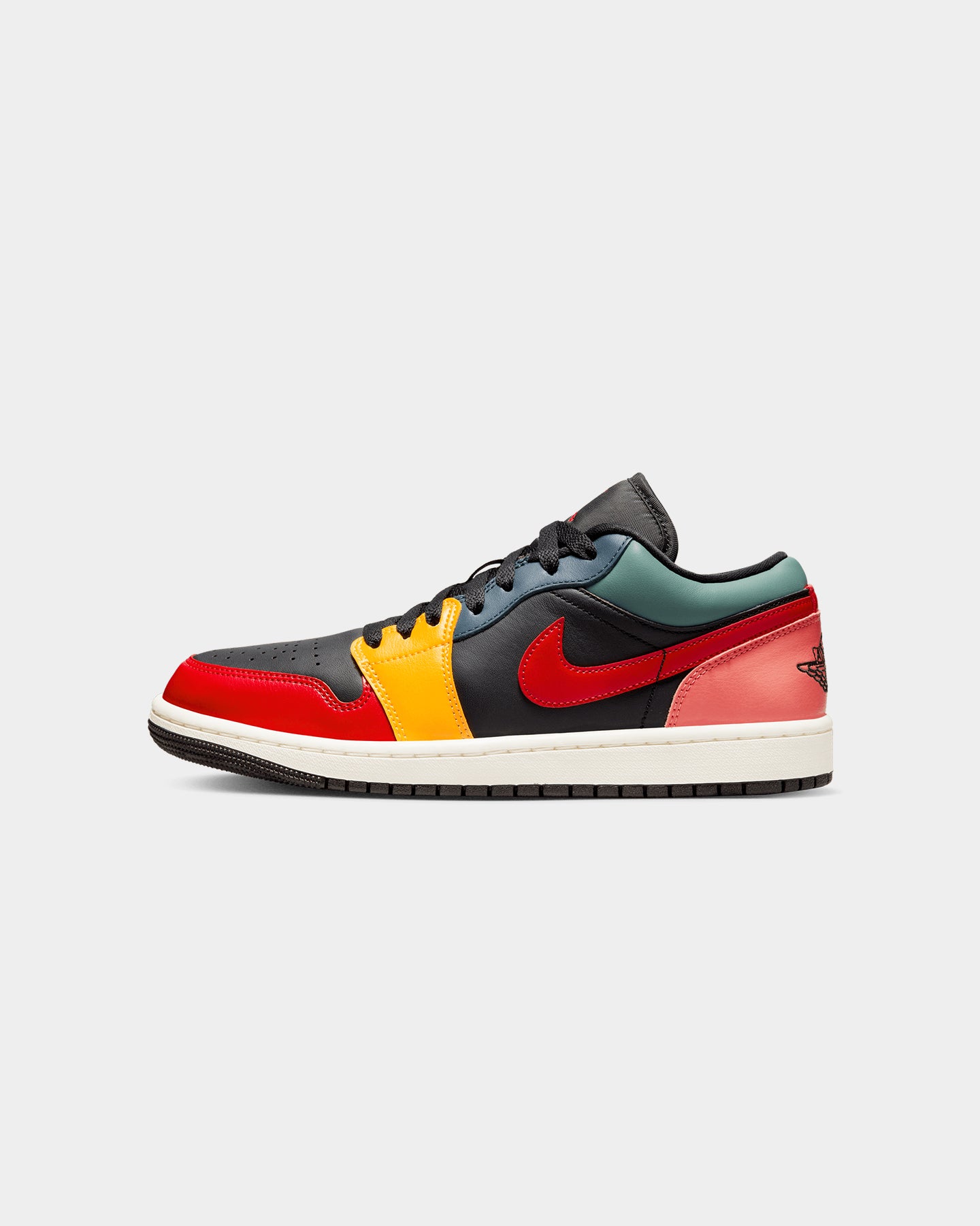 Jordan Women's Air Jordan 1 Low SE Black Multi Black/Fire Red、mySite、zt4zffjzw